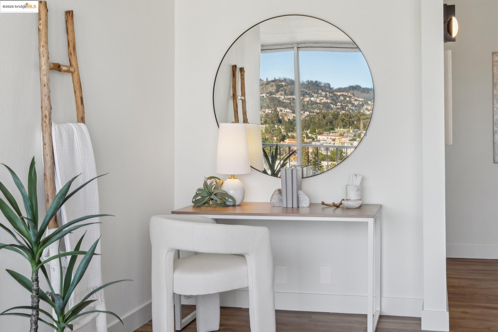 1 Kelton Ct # 7G, Oakland, California 94611, 1 Bedroom Bedrooms, 3 Rooms Rooms,1 BathroomBathrooms,Residential,For Sale,1 Kelton Ct # 7G,41084182