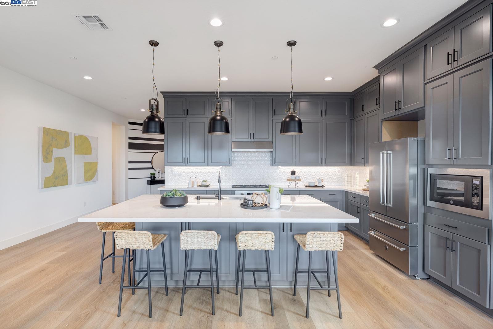 Detail Gallery Image 18 of 54 For 1081 Finley Drive, Manteca,  CA 95336 - 2 Beds | 2/1 Baths