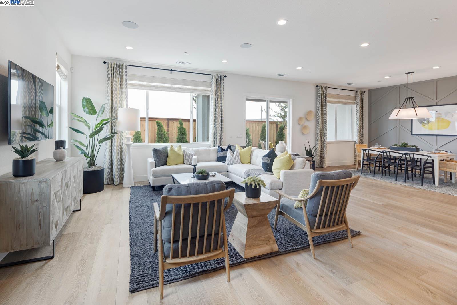 Detail Gallery Image 24 of 54 For 1081 Finley Drive, Manteca,  CA 95336 - 2 Beds | 2/1 Baths