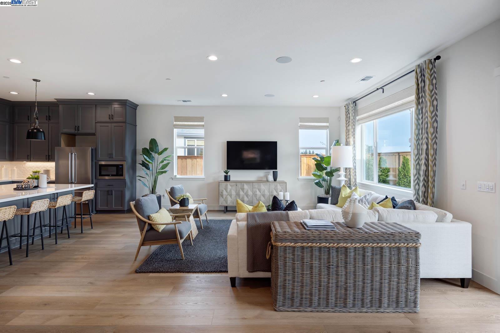 Detail Gallery Image 27 of 54 For 1081 Finley Drive, Manteca,  CA 95336 - 2 Beds | 2/1 Baths