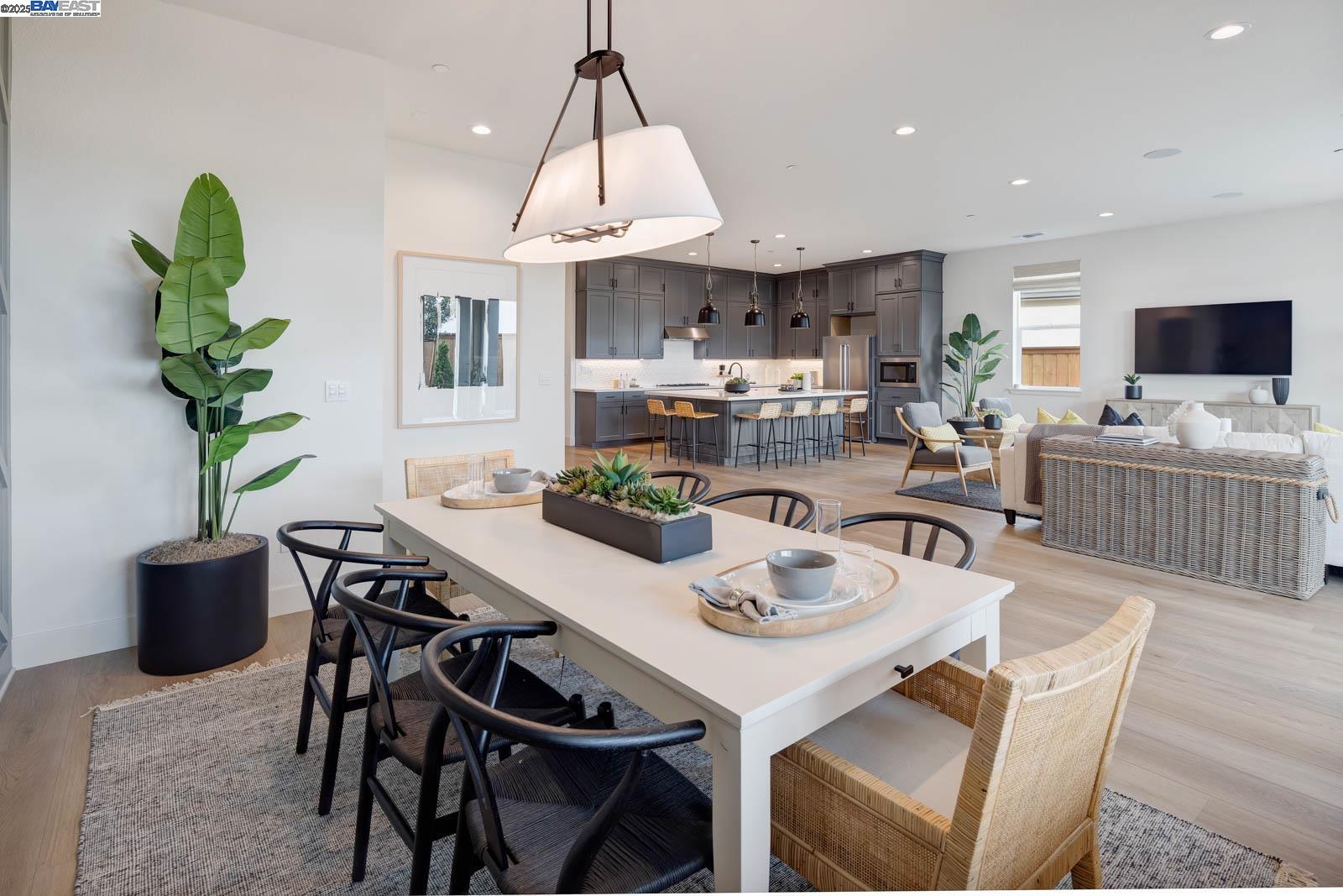Detail Gallery Image 30 of 54 For 1081 Finley Drive, Manteca,  CA 95336 - 2 Beds | 2/1 Baths