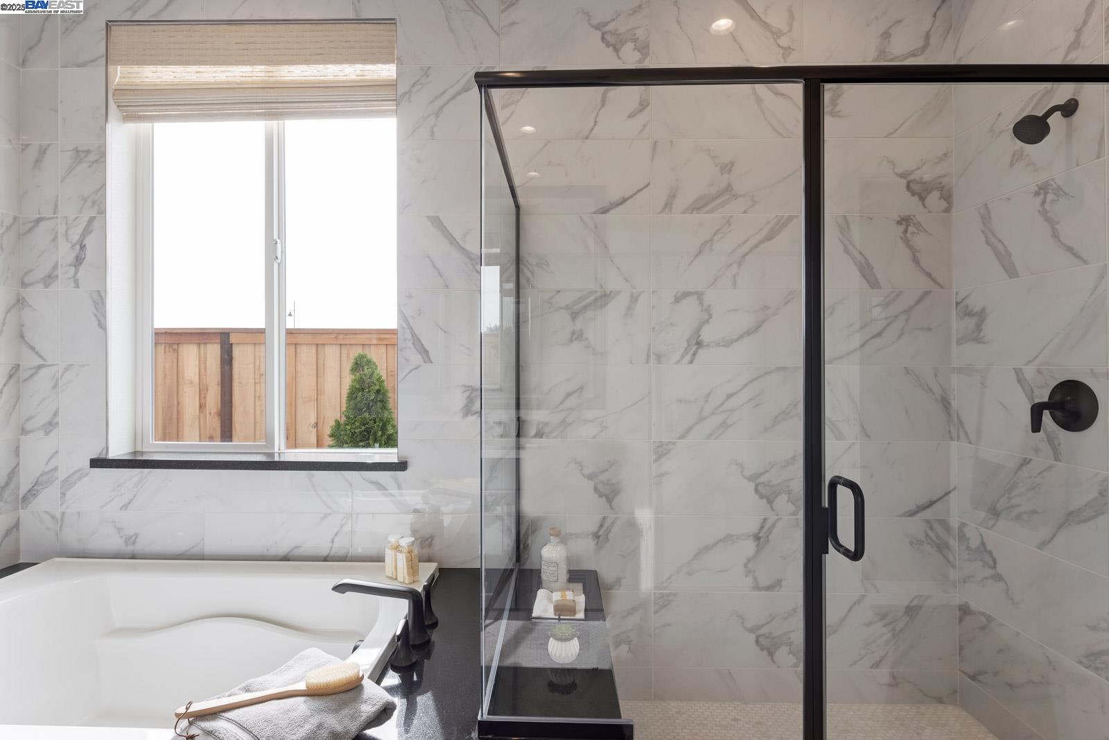 Detail Gallery Image 38 of 54 For 1081 Finley Drive, Manteca,  CA 95336 - 2 Beds | 2/1 Baths