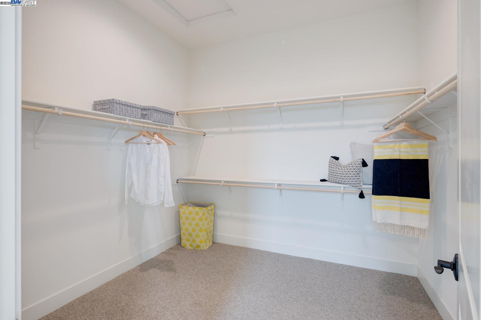 Detail Gallery Image 41 of 54 For 1081 Finley Drive, Manteca,  CA 95336 - 2 Beds | 2/1 Baths