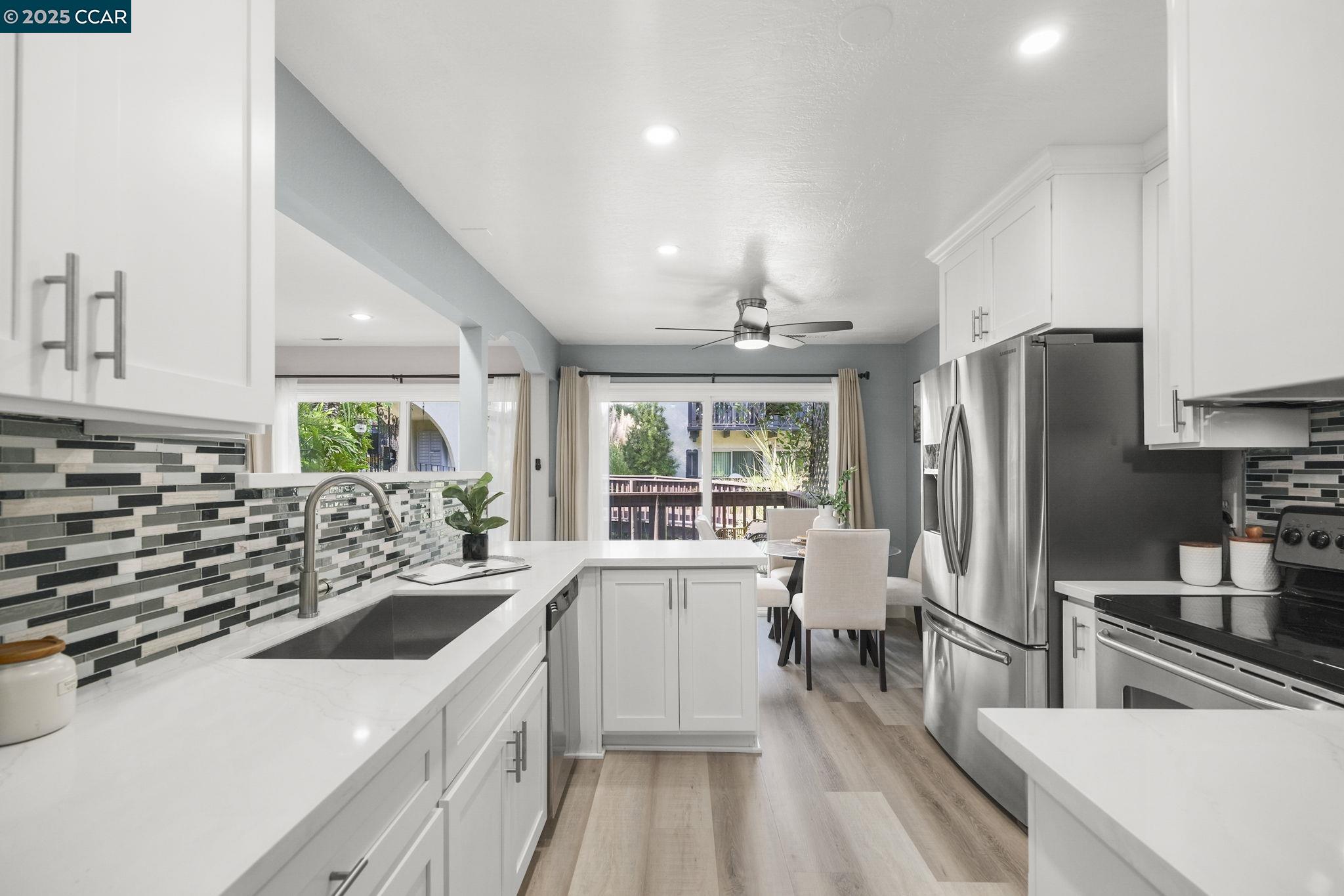 More Details about MLS # 41084230 : 3825 HIGH ST # 110