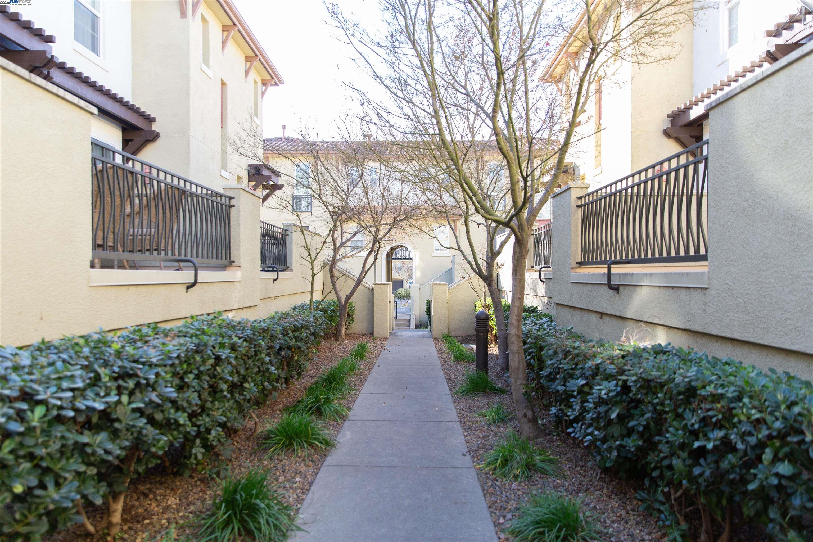 Photo #6: 41084275 Listing 
