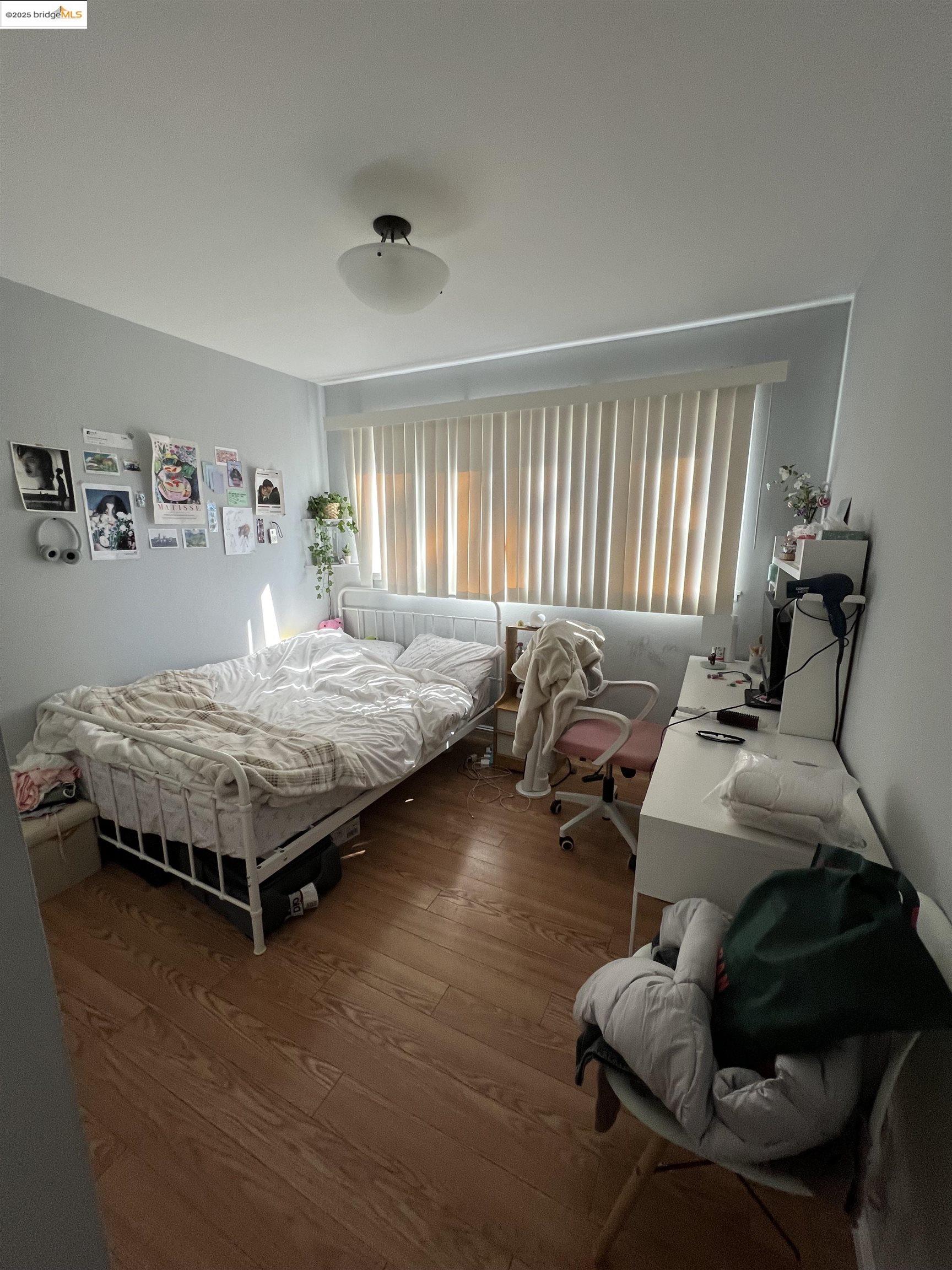 Detail Gallery Image 5 of 8 For 2636 Warring St #205,  Berkeley,  CA 94704 - 2 Beds | 1 Baths
