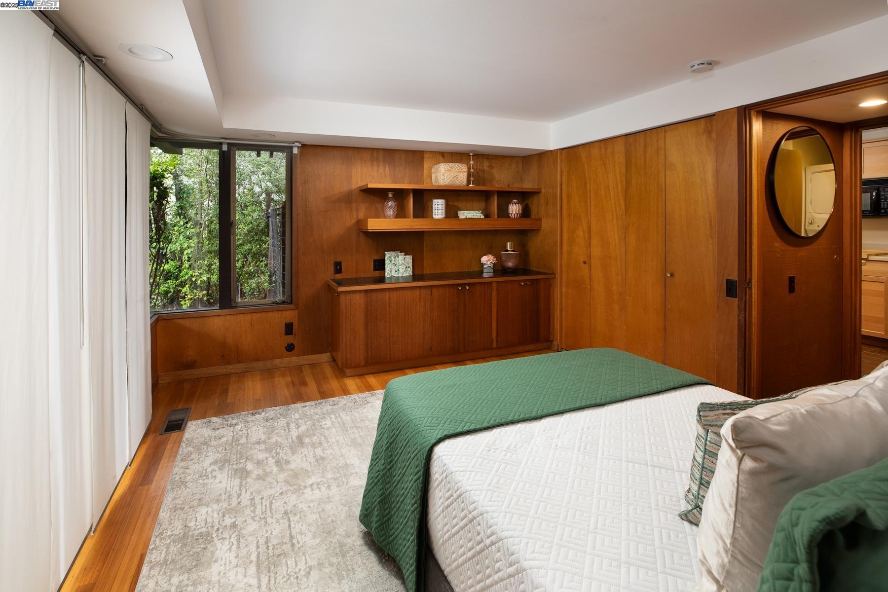 Detail Gallery Image 26 of 42 For 866 Tolman Dr, Stanford,  CA 94305 - 5 Beds | 3 Baths