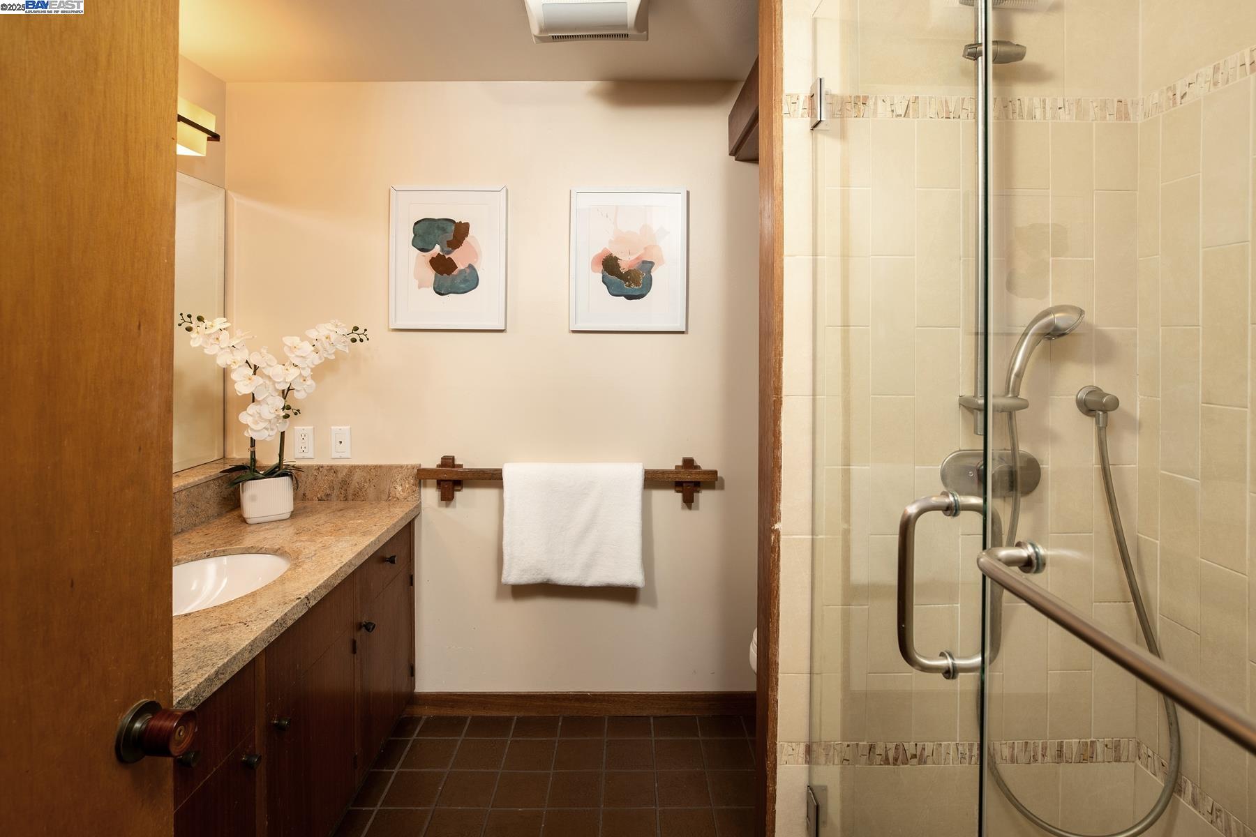 Detail Gallery Image 27 of 42 For 866 Tolman Dr, Stanford,  CA 94305 - 5 Beds | 3 Baths