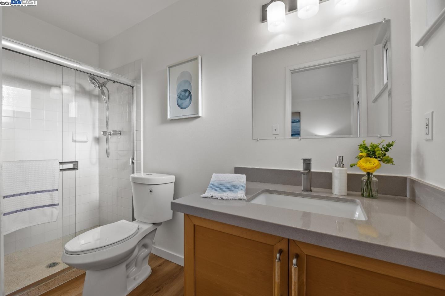 321 Warwick Ave # 302, Oakland, California 94610, 2 Bedrooms Bedrooms, 3 Rooms Rooms,2 BathroomsBathrooms,Residential,For Sale,321 Warwick Ave # 302,41084336