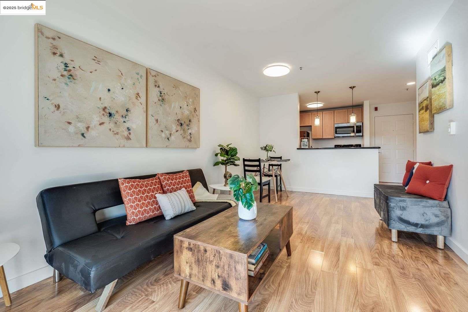 More Details about MLS # 41084365 : 6400 CHRISTIE AVE # 5209