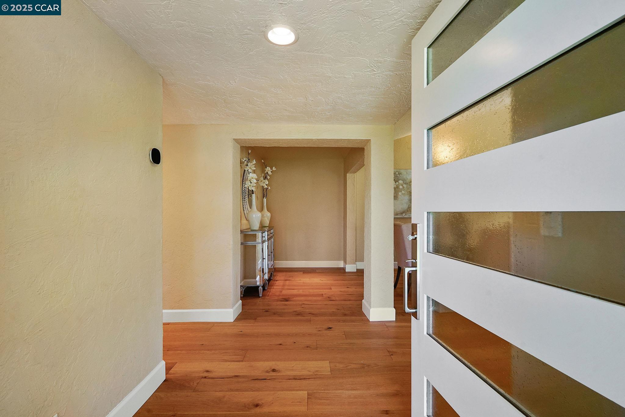 Photo #6: 41084373 Listing 