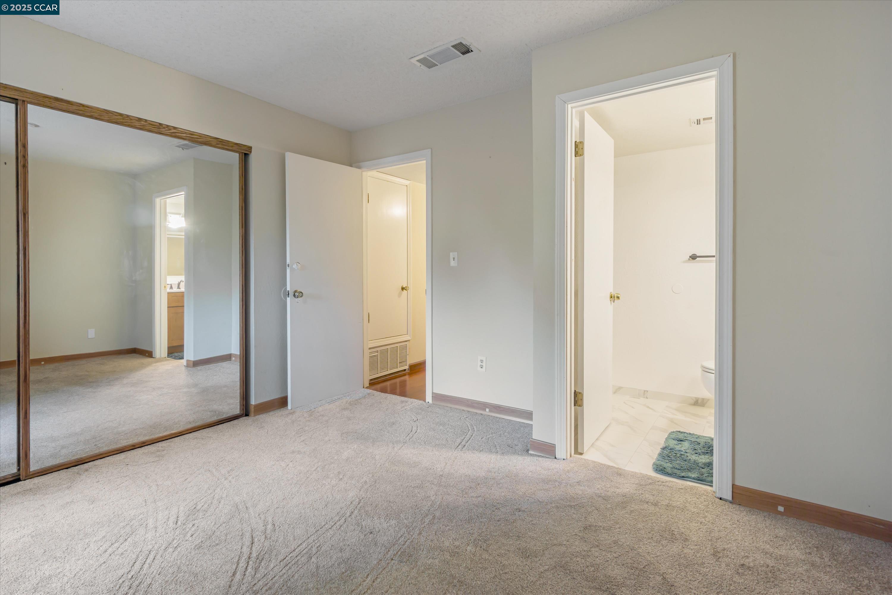 Photo #13: 41084380 Listing: Photo #13