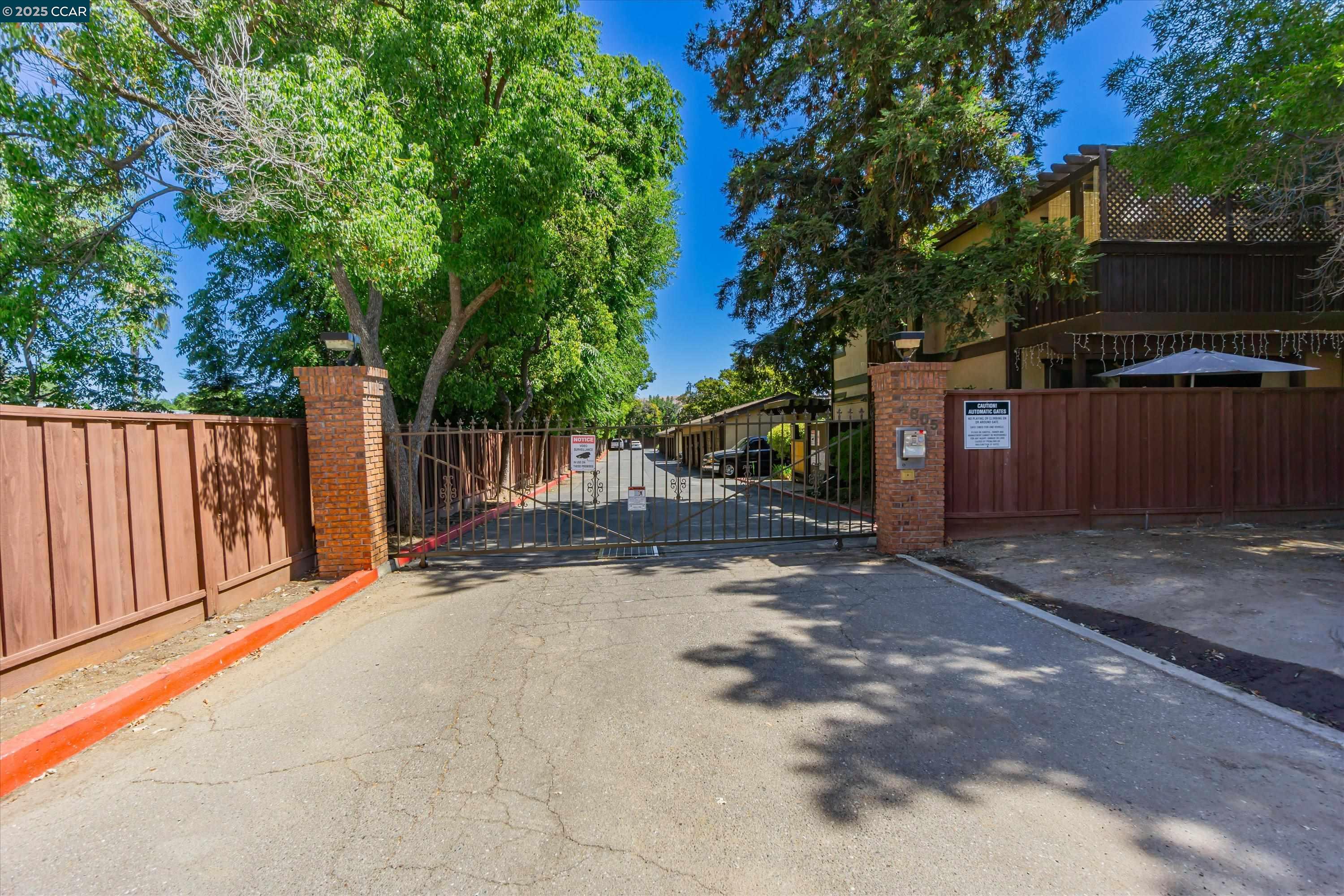Photo #33: 41084380 Listing: Photo #33