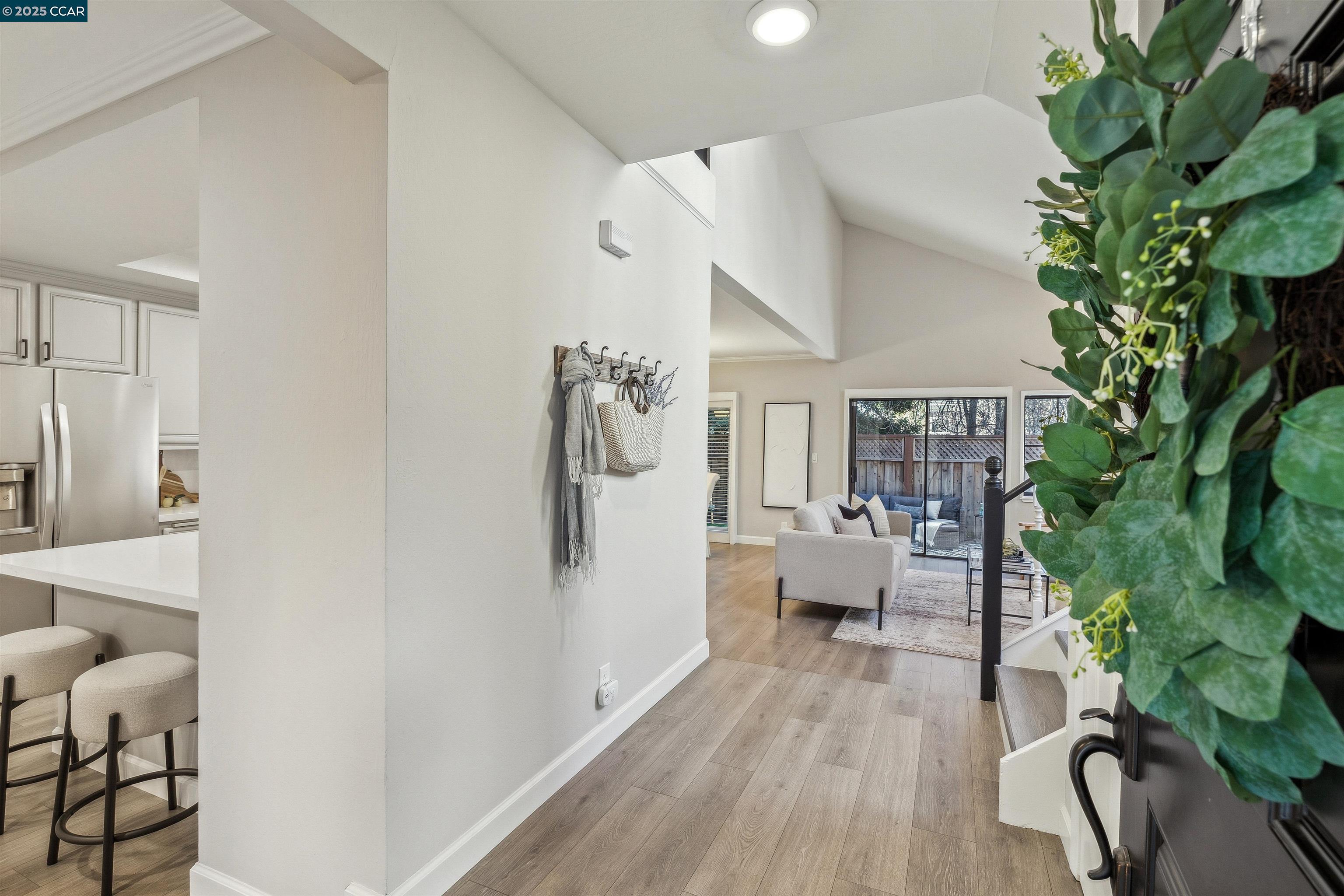 Photo #5: 41084391 Listing 