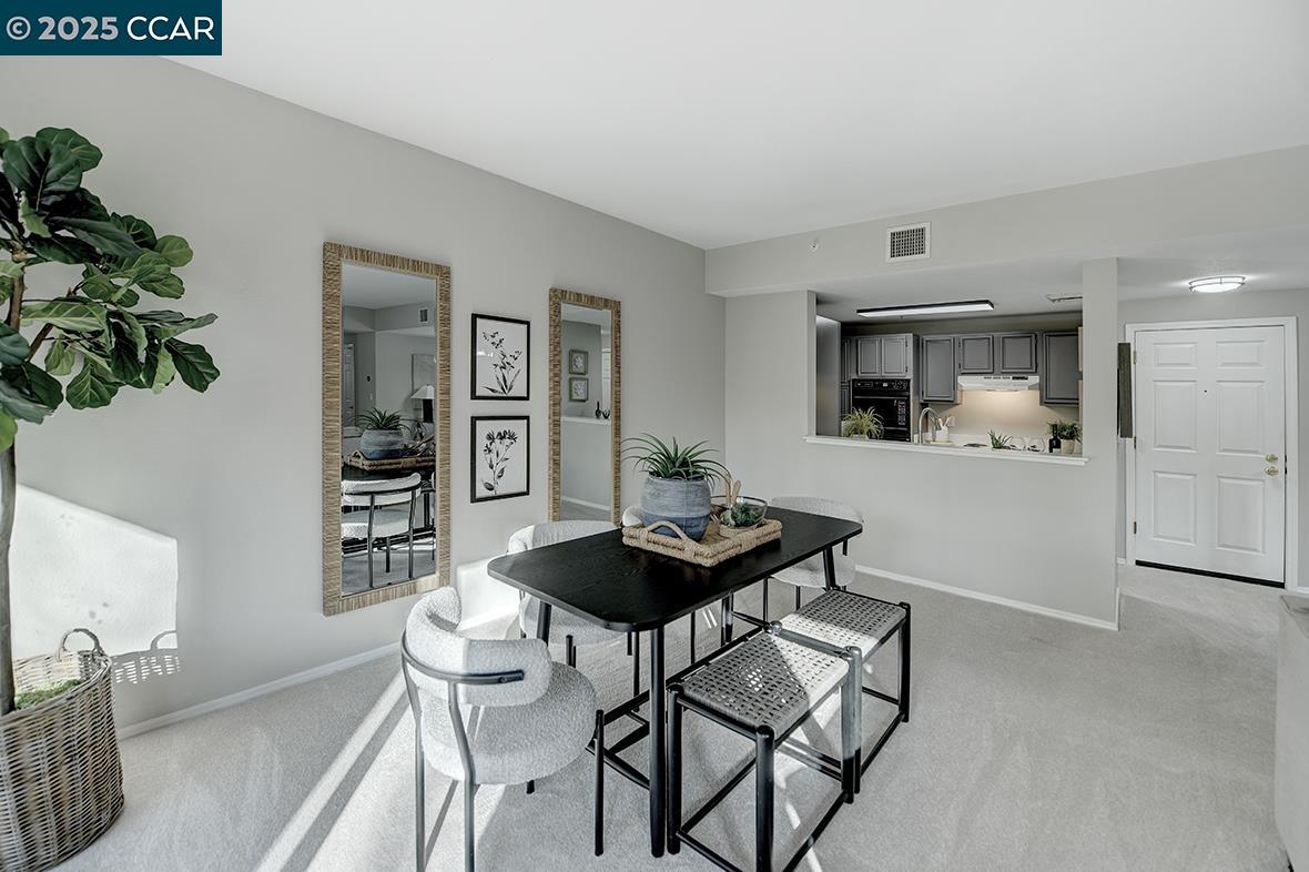 Photo #4: 41084441 Listing 