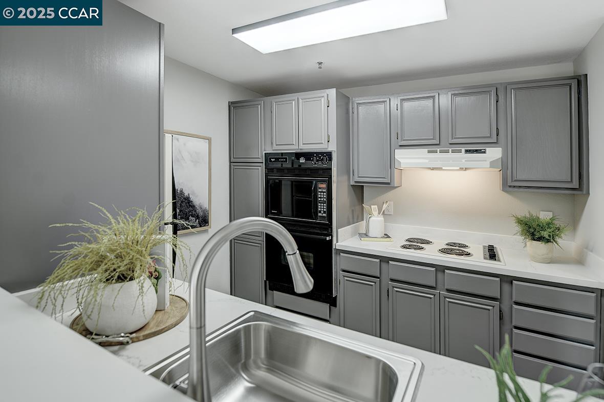 Photo #5: 41084441 Listing 