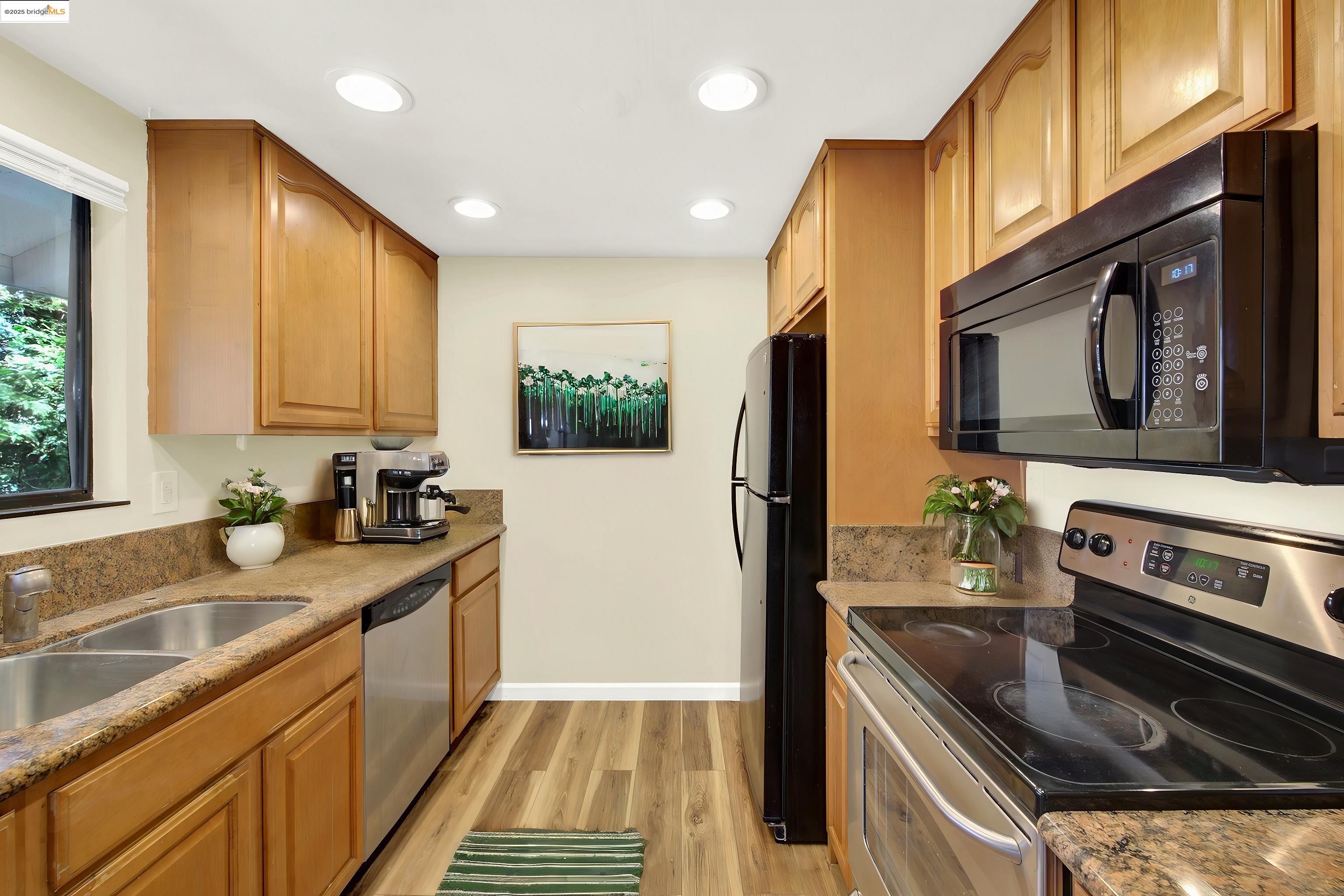 Photo #10: 41084442 Listing: Photo #10