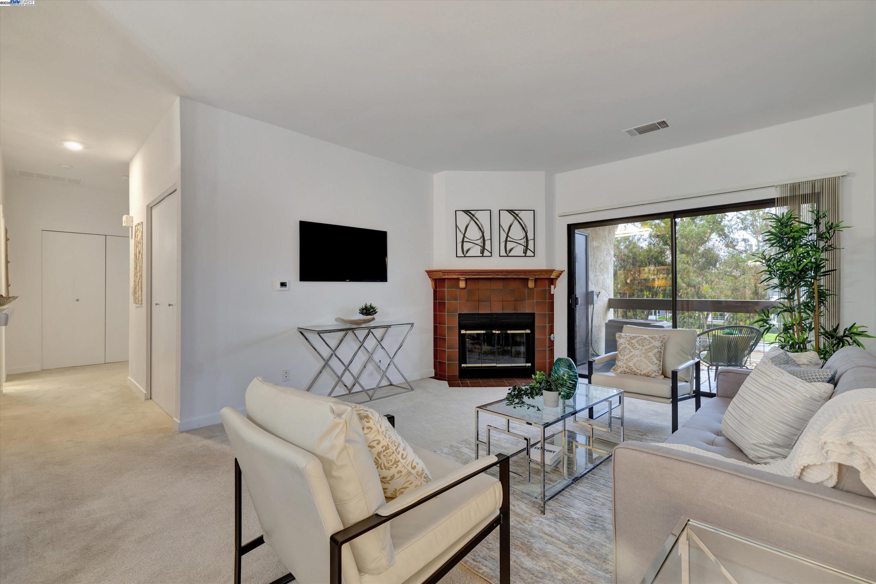 Photo #15: 41084466 Listing: Photo #15