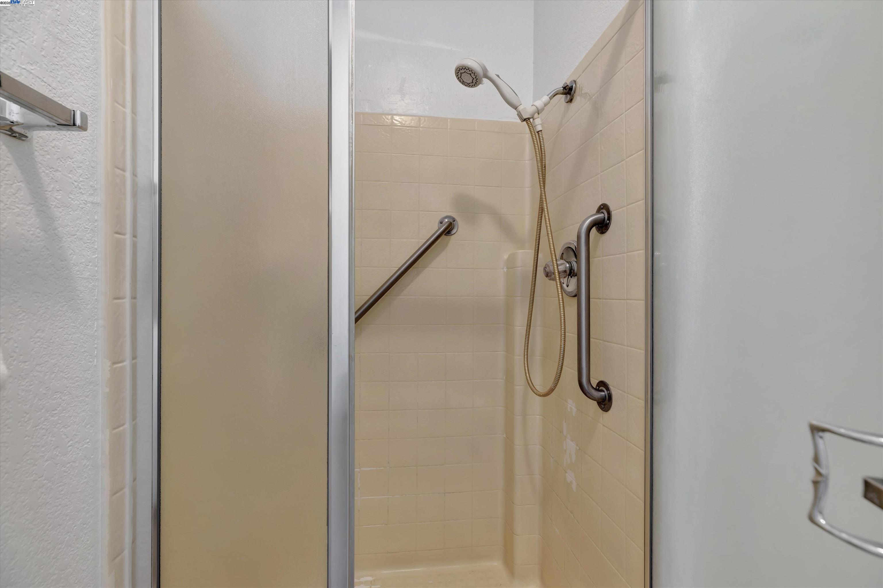 Photo #23: 41084466 Listing: Photo #23