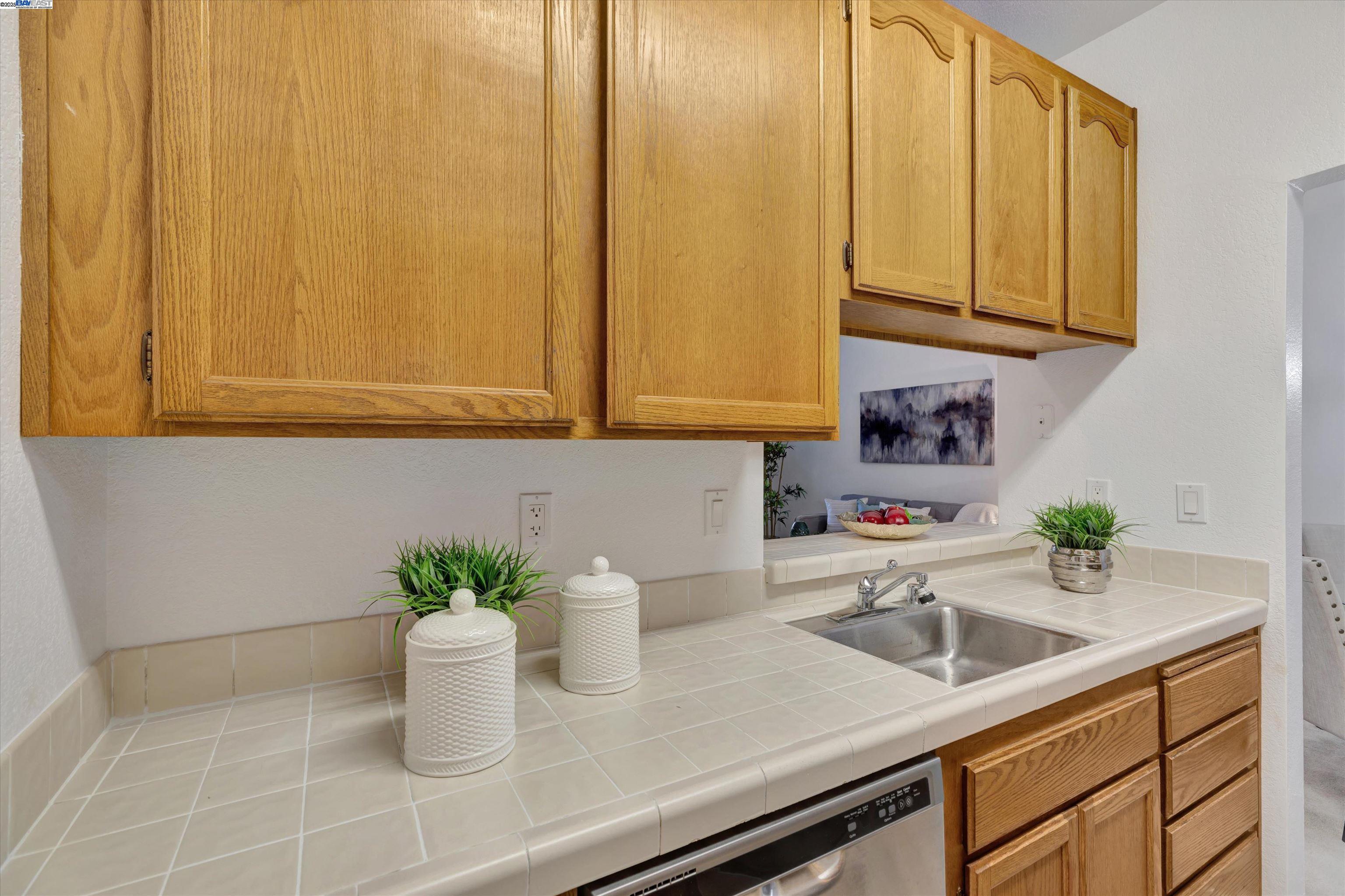 Photo #7: 41084466 Listing: Photo #7