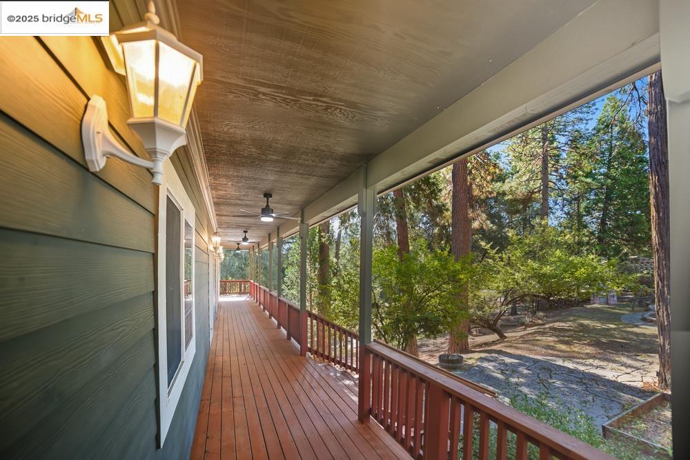 Detail Gallery Image 4 of 60 For 22987 Lazy Z Ln, Sonora,  CA 95370 - 3 Beds | 2/1 Baths
