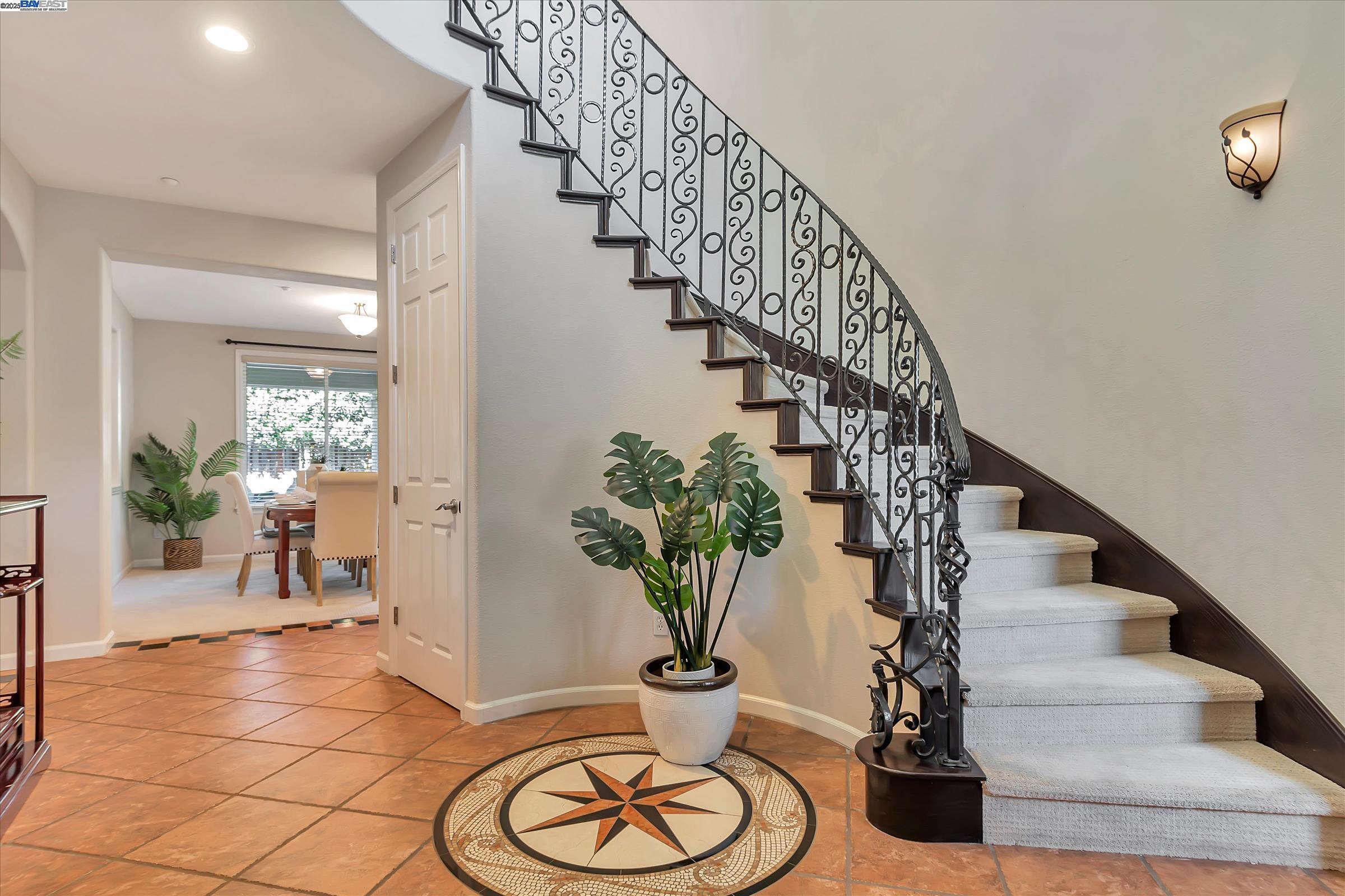 Detail Gallery Image 19 of 46 For 1517 Rampart Way, Brentwood,  CA 94513 - 4 Beds | 3 Baths