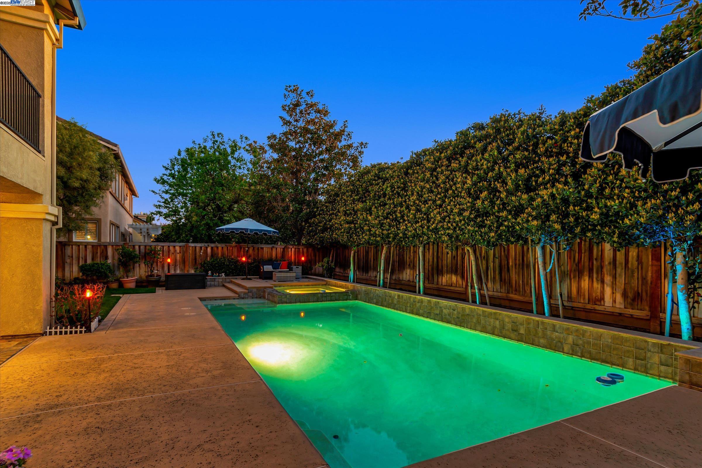Detail Gallery Image 3 of 46 For 1517 Rampart Way, Brentwood,  CA 94513 - 4 Beds | 3 Baths