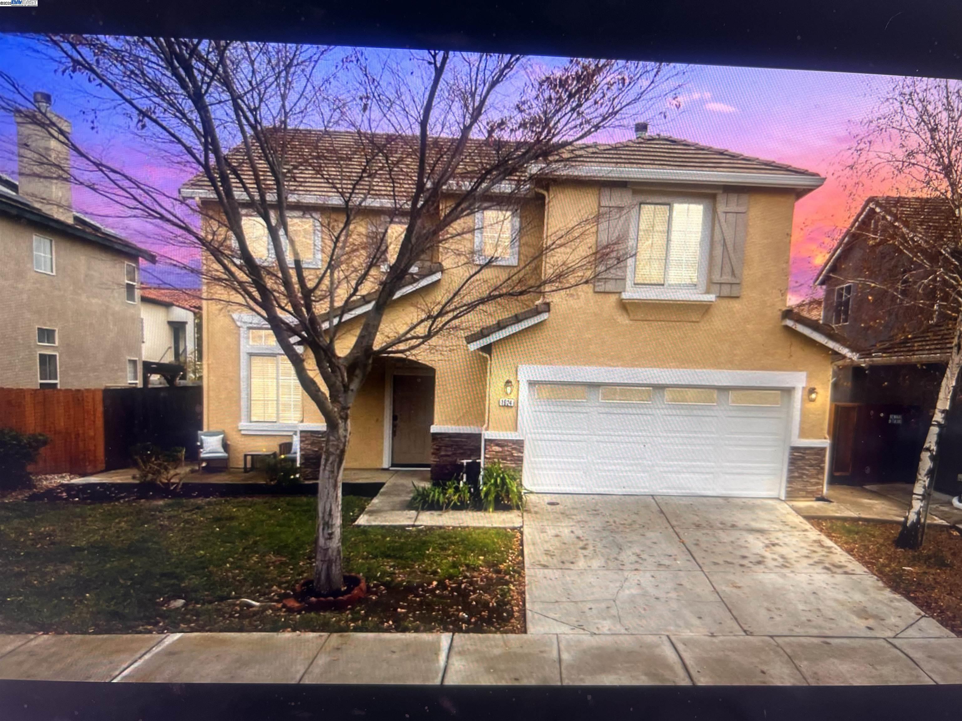 Detail Gallery Image 1 of 22 For 1924 Rochester St, Tracy,  CA 95377 - 4 Beds | 2/1 Baths