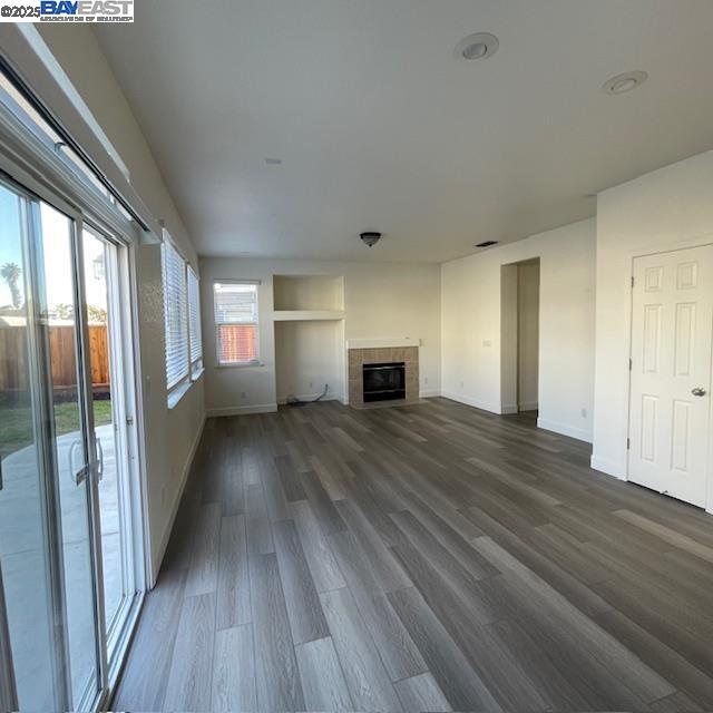 Detail Gallery Image 2 of 22 For 1924 Rochester St, Tracy,  CA 95377 - 4 Beds | 2/1 Baths