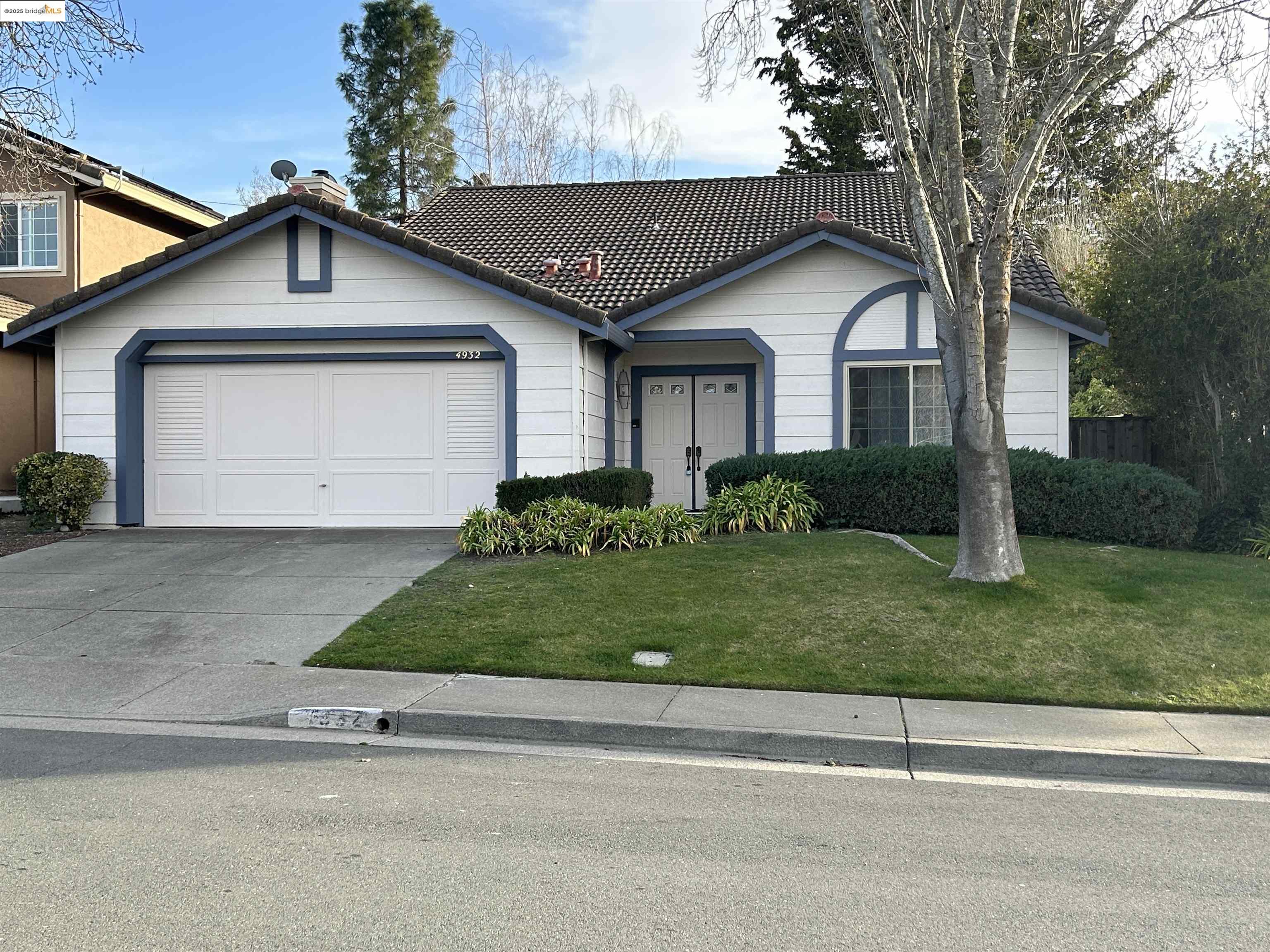 4932 Buckboard Way, Richmond, California 94803, 5 Bedrooms Bedrooms, 11 Rooms Rooms,3 BathroomsBathrooms,Residential Lease,For Rent,4932 Buckboard Way,41084497