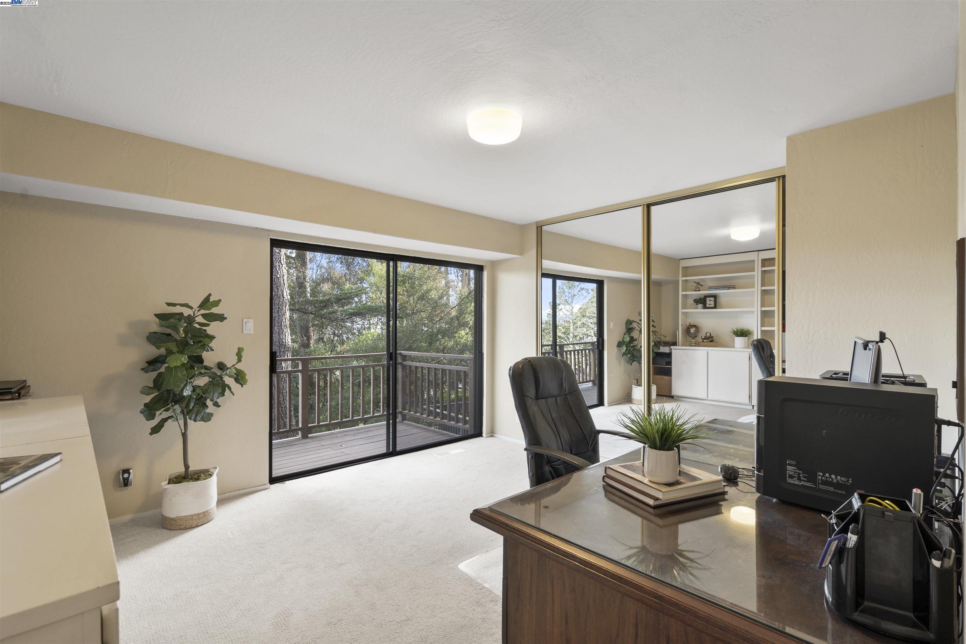 Detail Gallery Image 16 of 33 For 2266 9th Ave, San Francisco,  CA 94116 - 5 Beds | 3/1 Baths