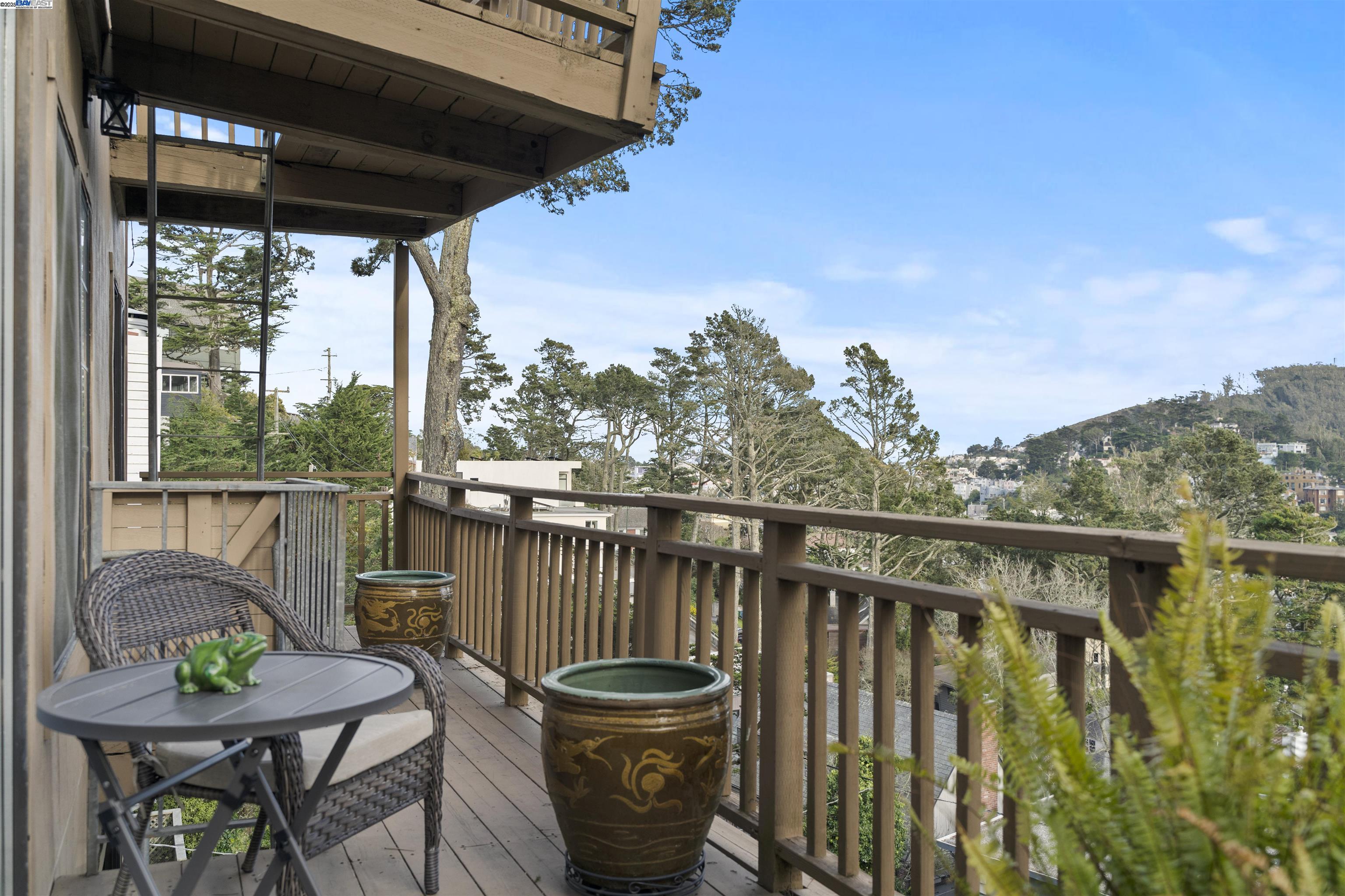 Detail Gallery Image 28 of 33 For 2266 9th Ave, San Francisco,  CA 94116 - 5 Beds | 3/1 Baths