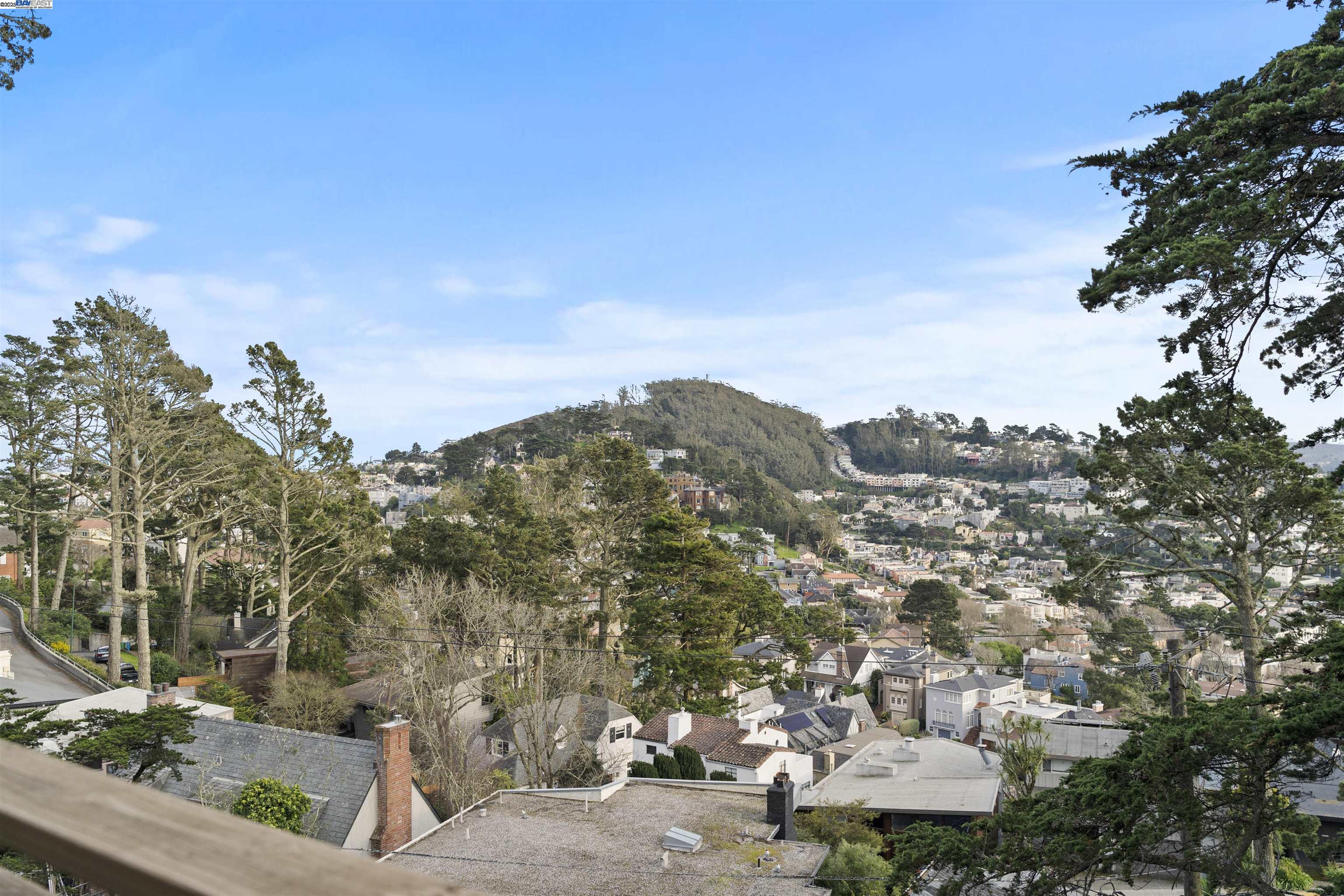 Detail Gallery Image 29 of 33 For 2266 9th Ave, San Francisco,  CA 94116 - 5 Beds | 3/1 Baths