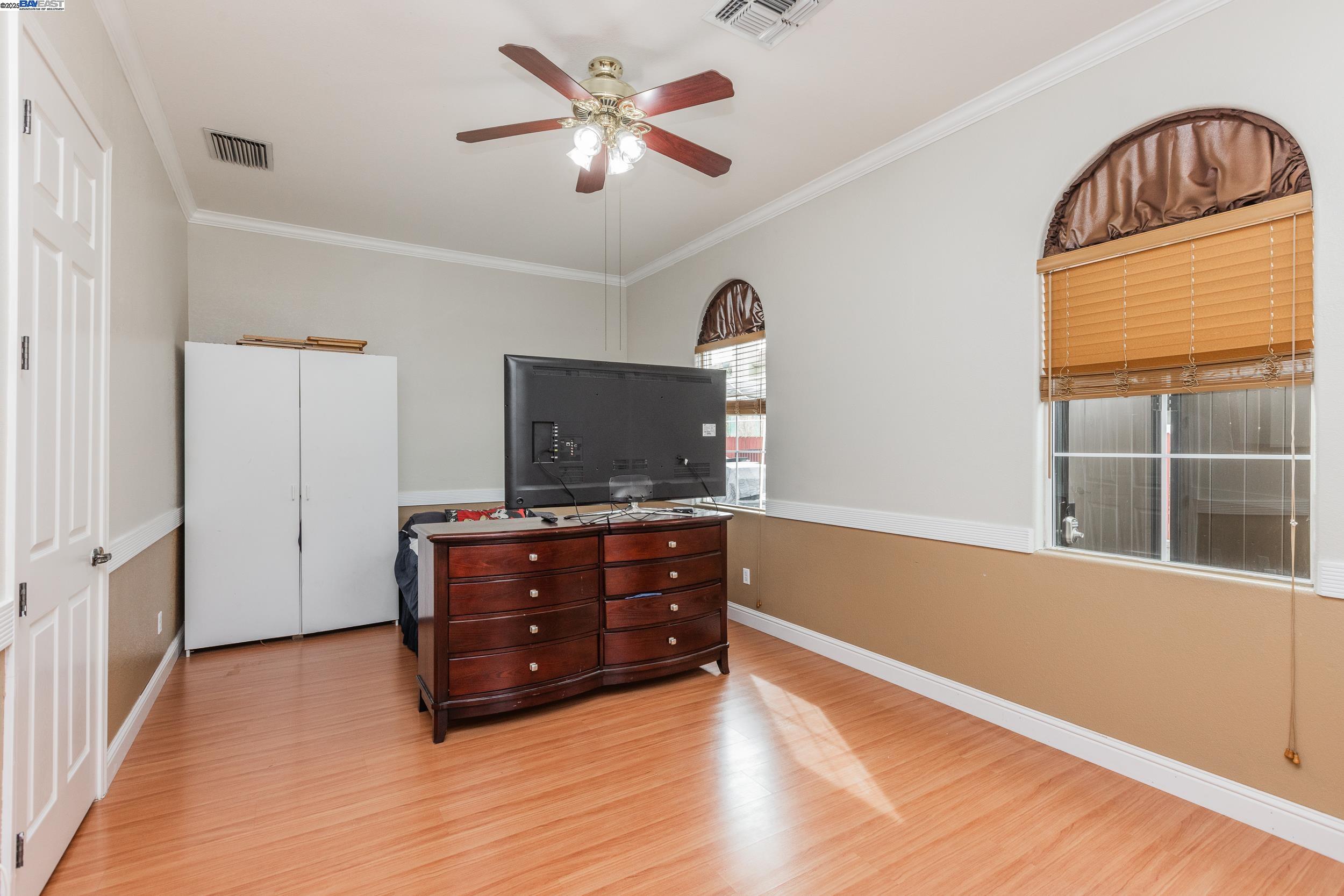 Detail Gallery Image 15 of 54 For 2324 San Marco Ct, Manteca,  CA 95337 - 4 Beds | 3 Baths