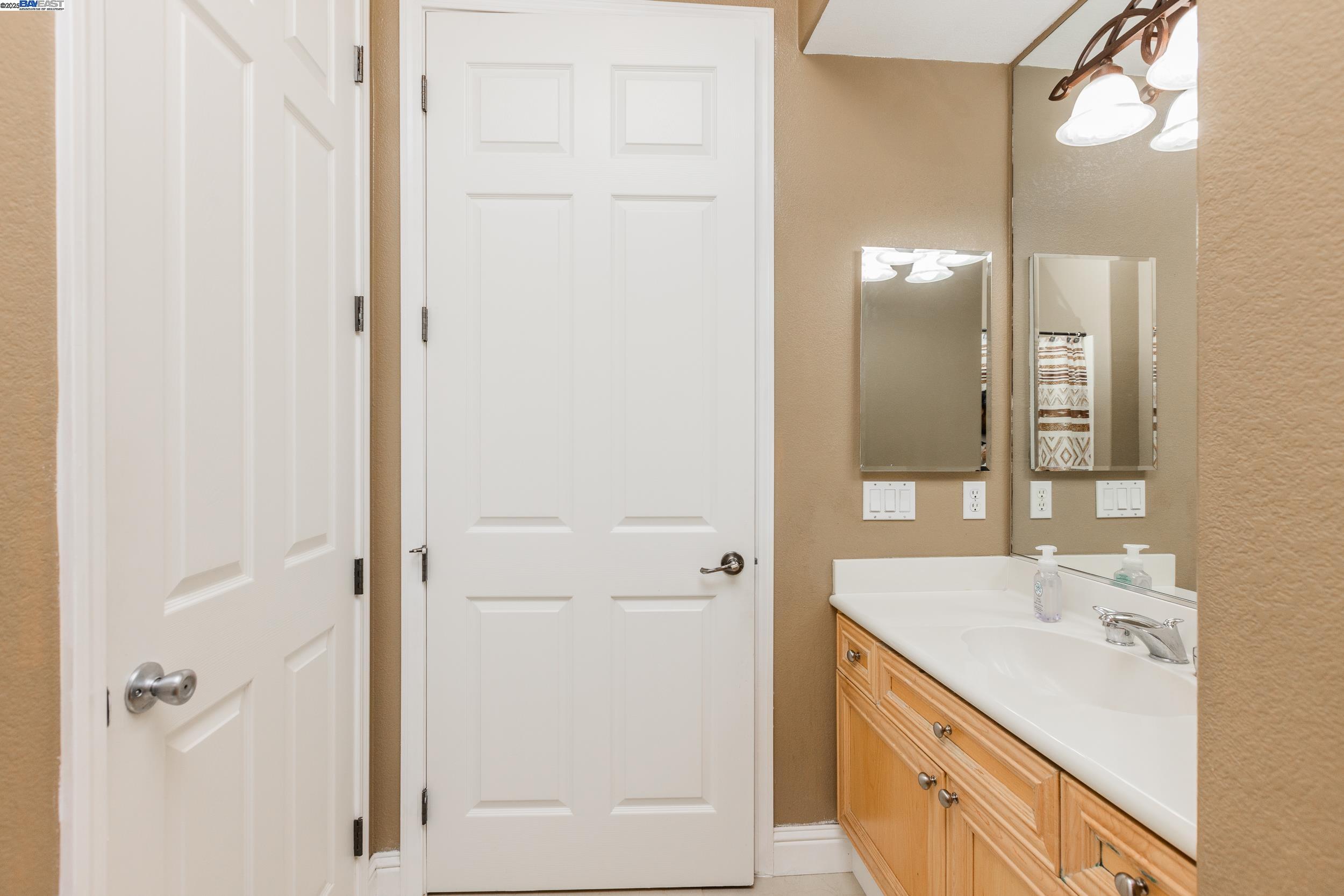 Detail Gallery Image 29 of 54 For 2324 San Marco Ct, Manteca,  CA 95337 - 4 Beds | 3 Baths