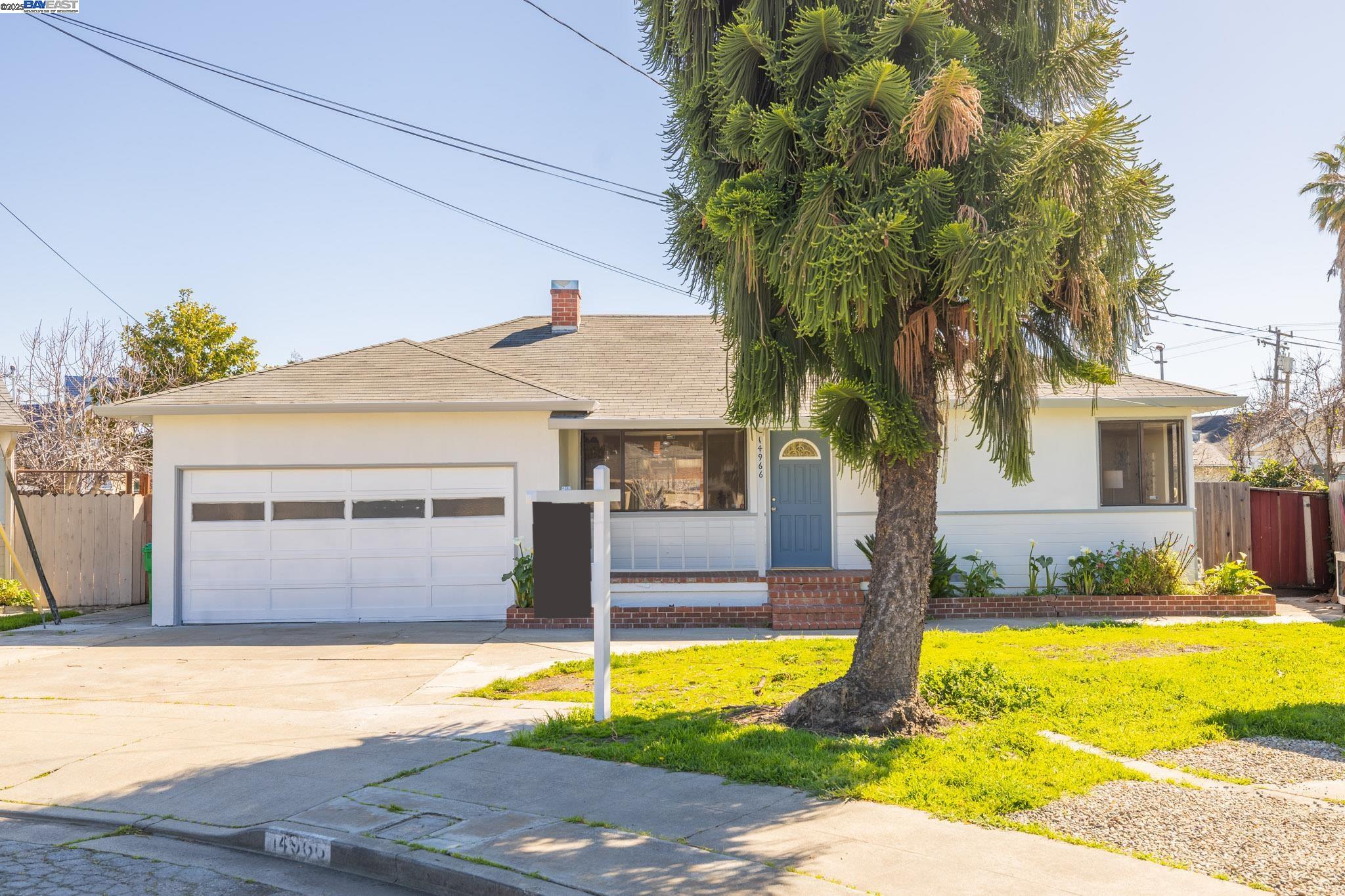 Detail Gallery Image 1 of 1 For 14966 Swenson St, San Leandro,  CA 94579 - 3 Beds | 1 Baths