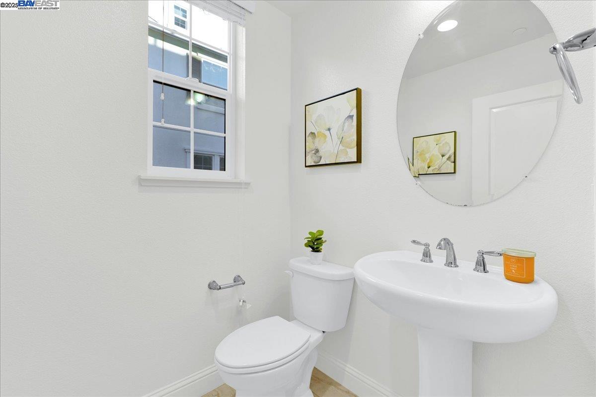 Detail Gallery Image 16 of 48 For 337 Wild Rose Way, Milpitas,  CA 95035 - 4 Beds | 3/1 Baths