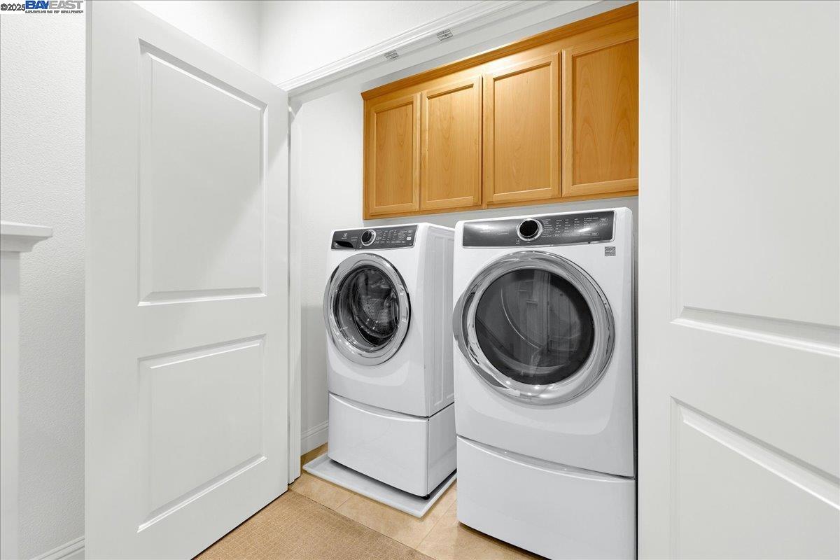 Detail Gallery Image 19 of 48 For 337 Wild Rose Way, Milpitas,  CA 95035 - 4 Beds | 3/1 Baths