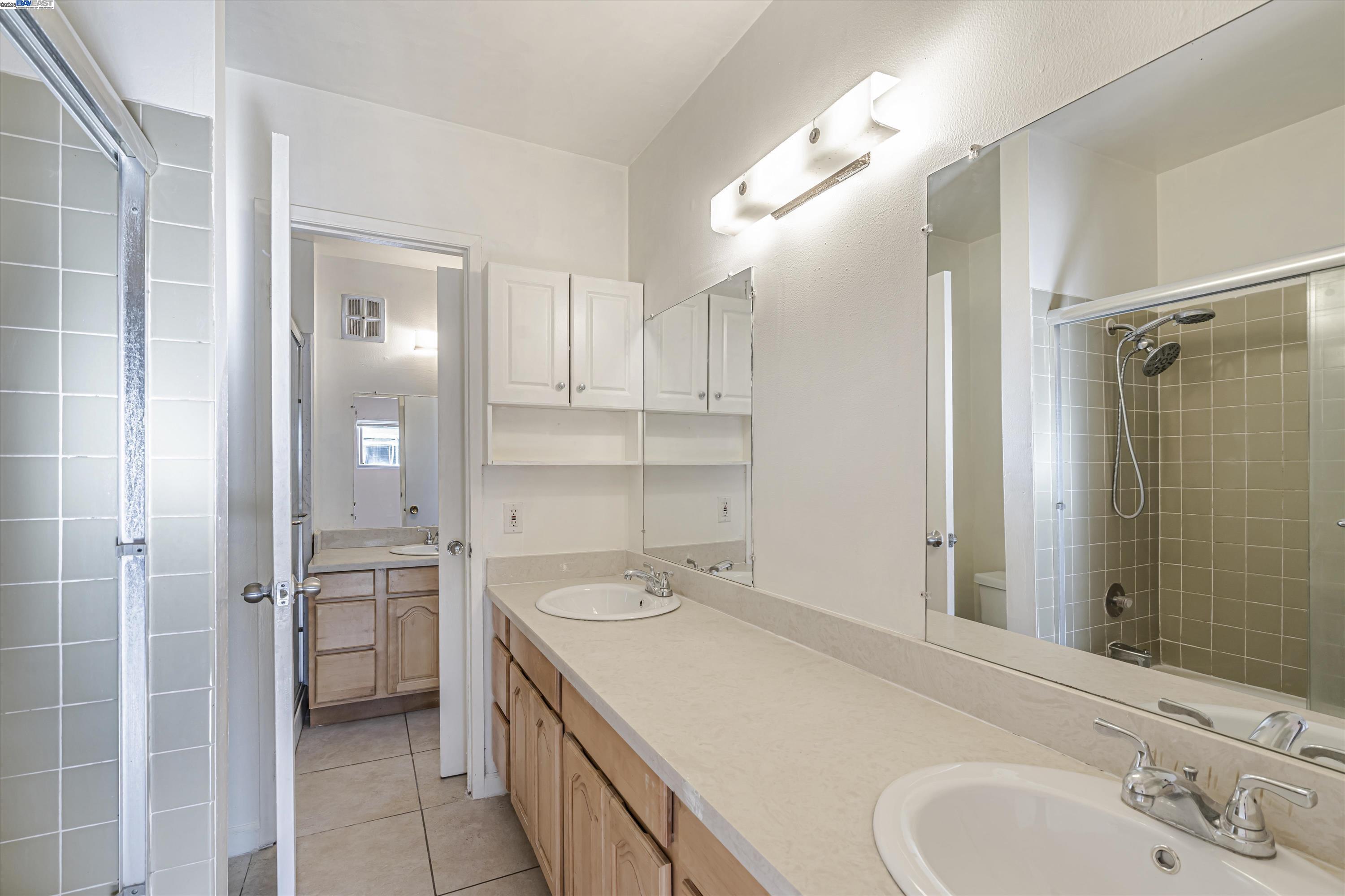 Detail Gallery Image 23 of 38 For 14065 Reed Ave, San Leandro,  CA 94578 - 2 Beds | 2 Baths