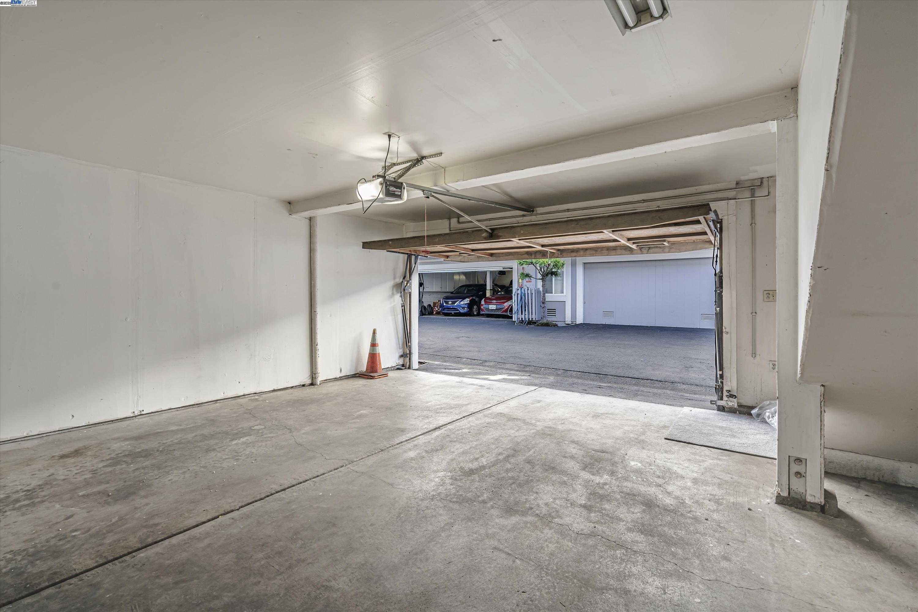 Detail Gallery Image 30 of 38 For 14065 Reed Ave, San Leandro,  CA 94578 - 2 Beds | 2 Baths