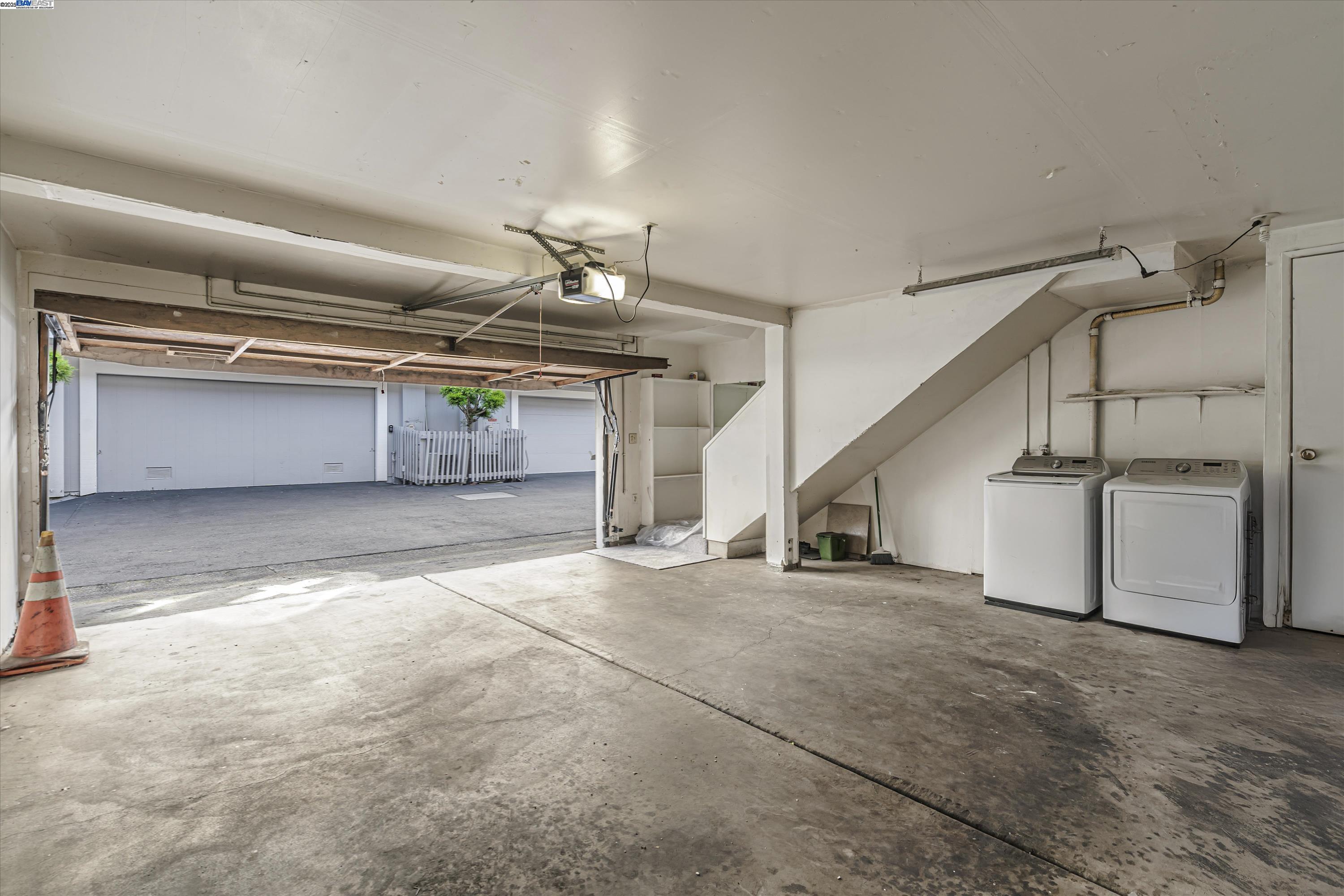 Detail Gallery Image 31 of 38 For 14065 Reed Ave, San Leandro,  CA 94578 - 2 Beds | 2 Baths