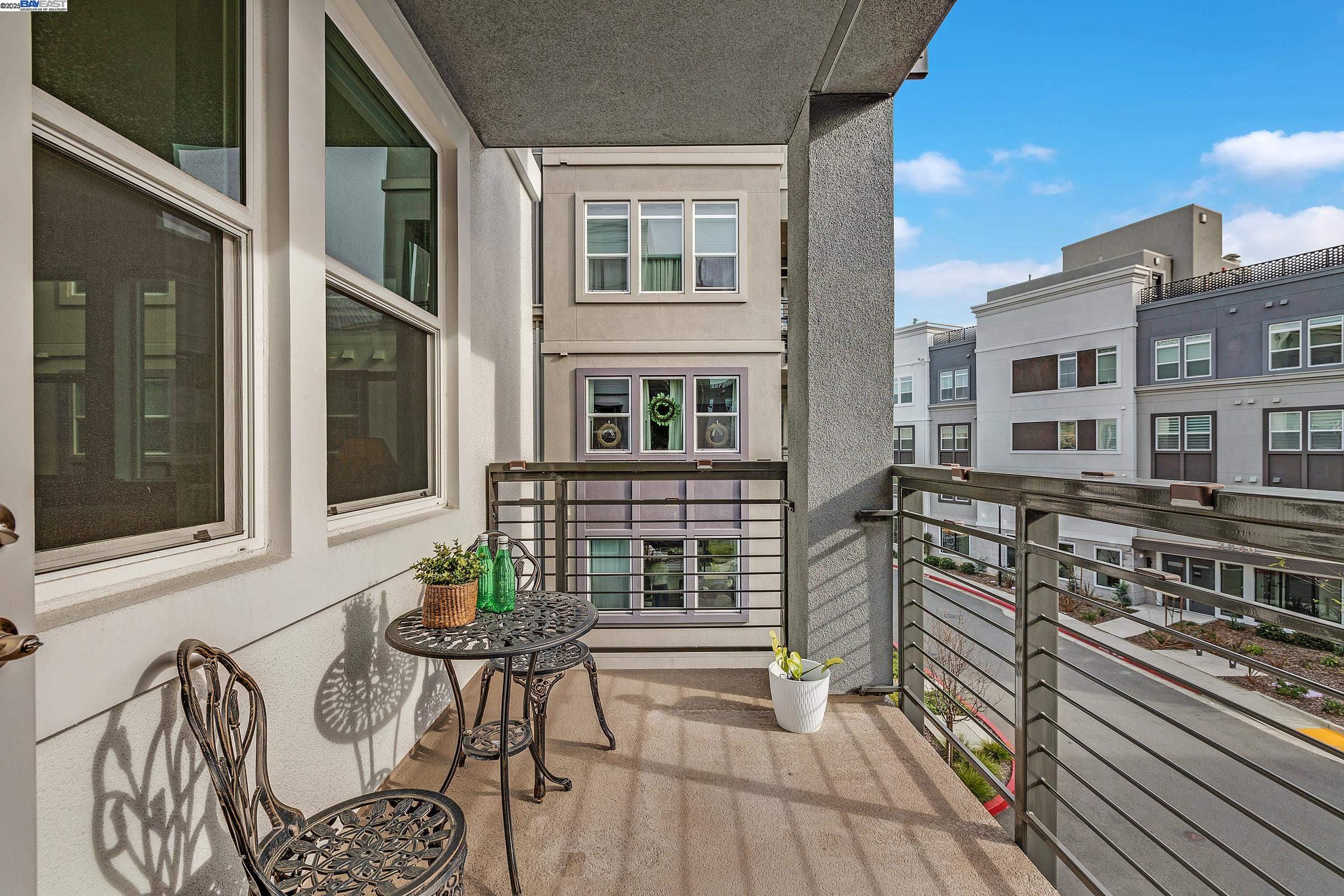 property-img