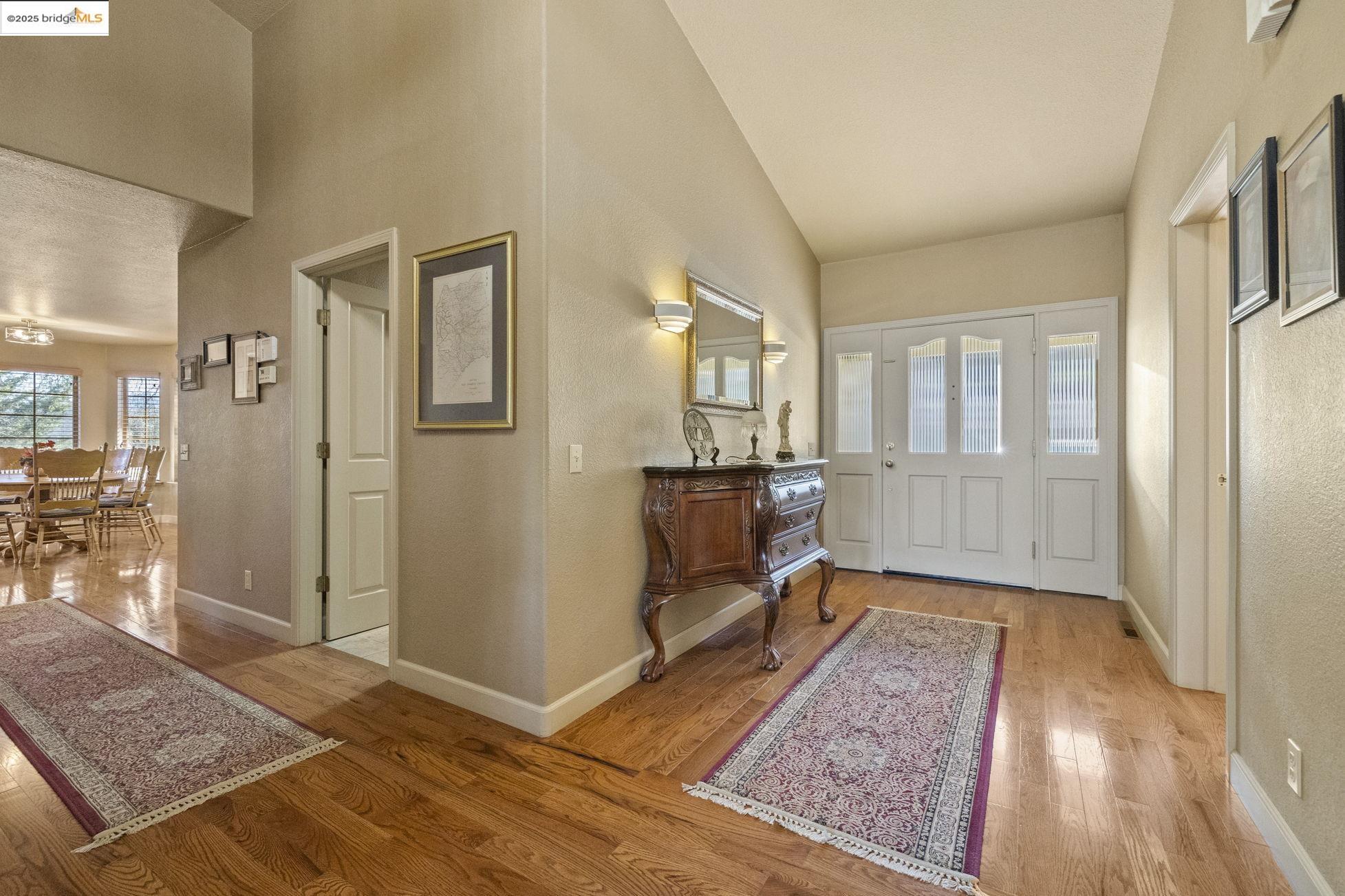 Detail Gallery Image 12 of 59 For 14186 Stanton Cir, Sonora,  CA 95370 - 3 Beds | 2/1 Baths