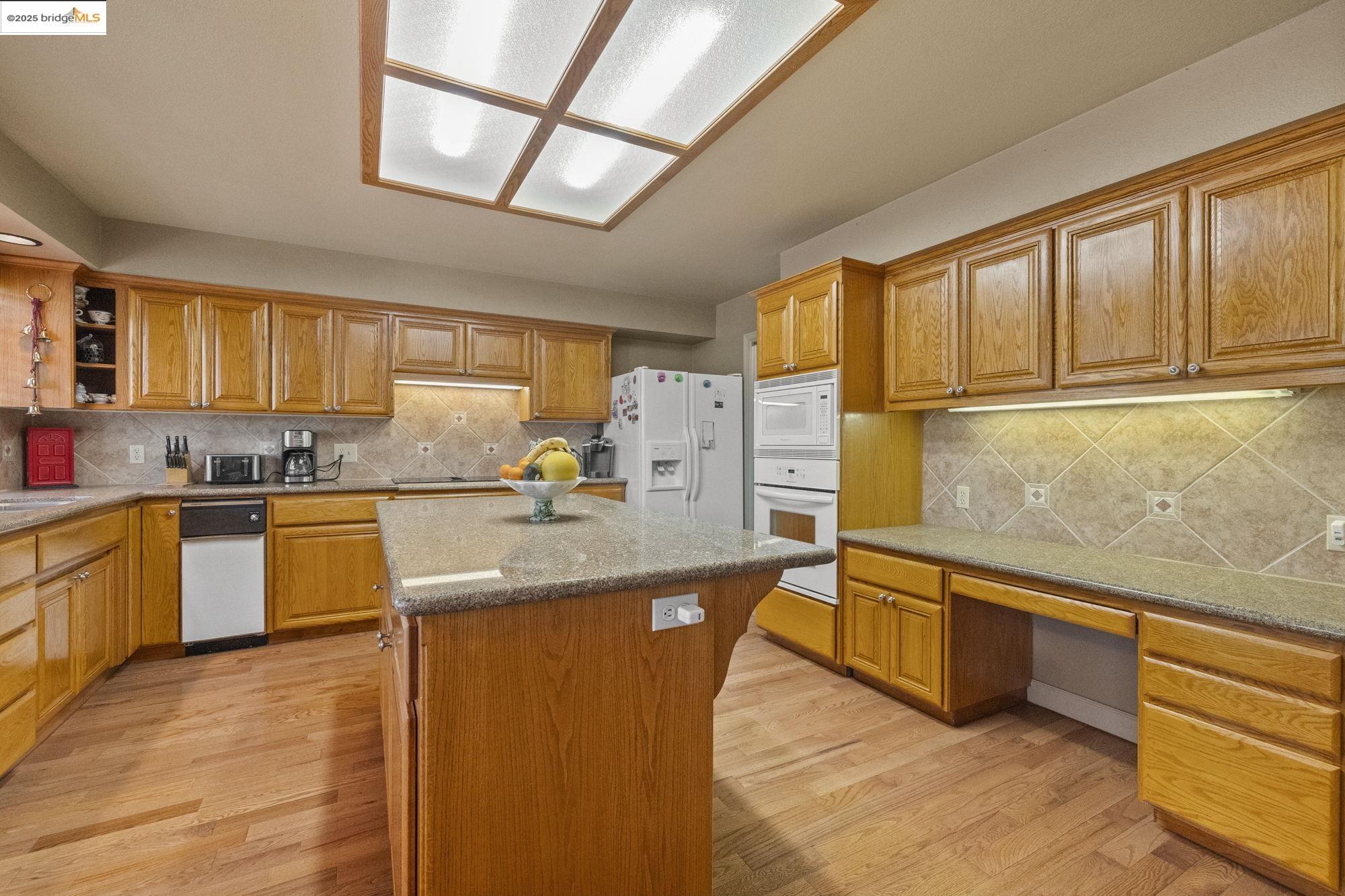 Detail Gallery Image 15 of 59 For 14186 Stanton Cir, Sonora,  CA 95370 - 3 Beds | 2/1 Baths