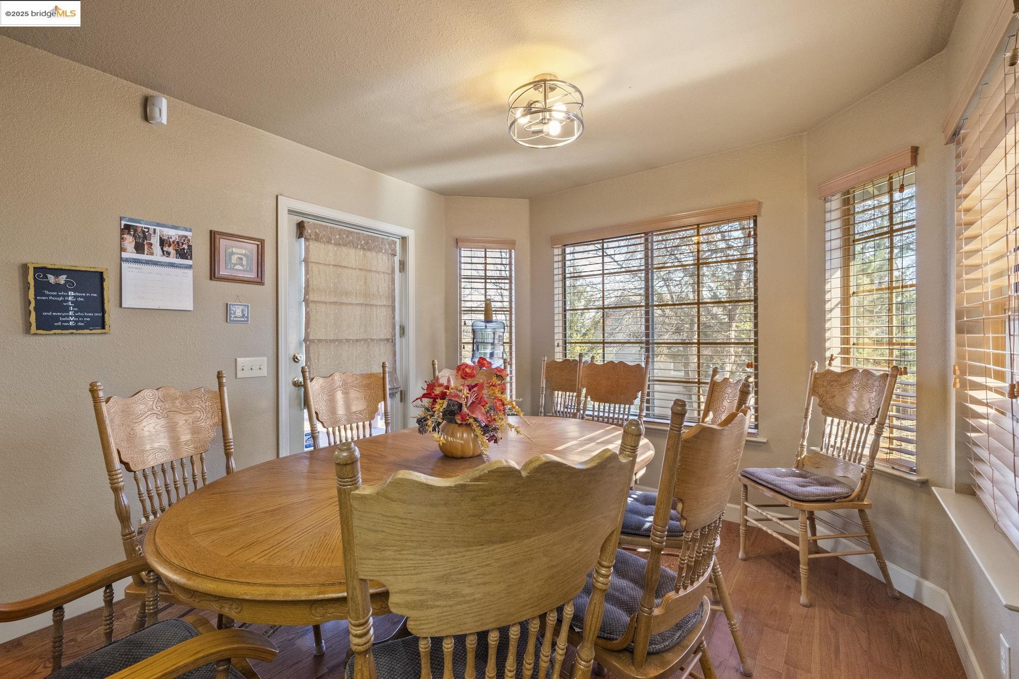 Detail Gallery Image 18 of 59 For 14186 Stanton Cir, Sonora,  CA 95370 - 3 Beds | 2/1 Baths