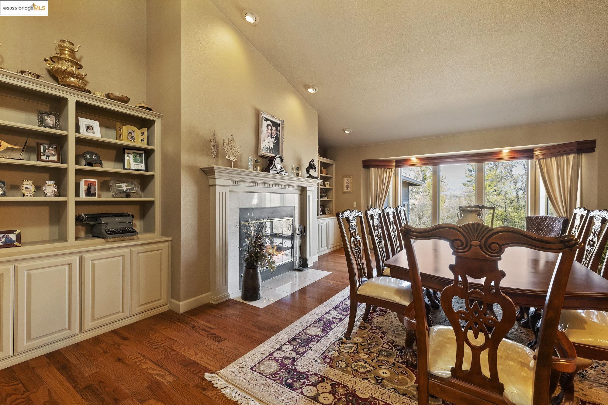 Detail Gallery Image 7 of 59 For 14186 Stanton Cir, Sonora,  CA 95370 - 3 Beds | 2/1 Baths