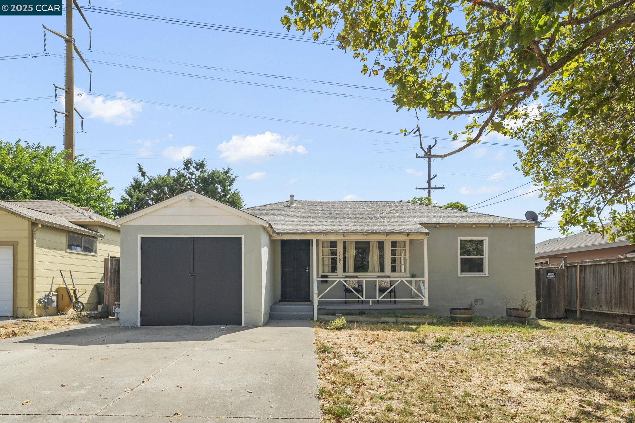 Detail Gallery Image 2 of 28 For 1168 Sherman St, Vallejo,  CA 94591 - 3 Beds | 1 Baths