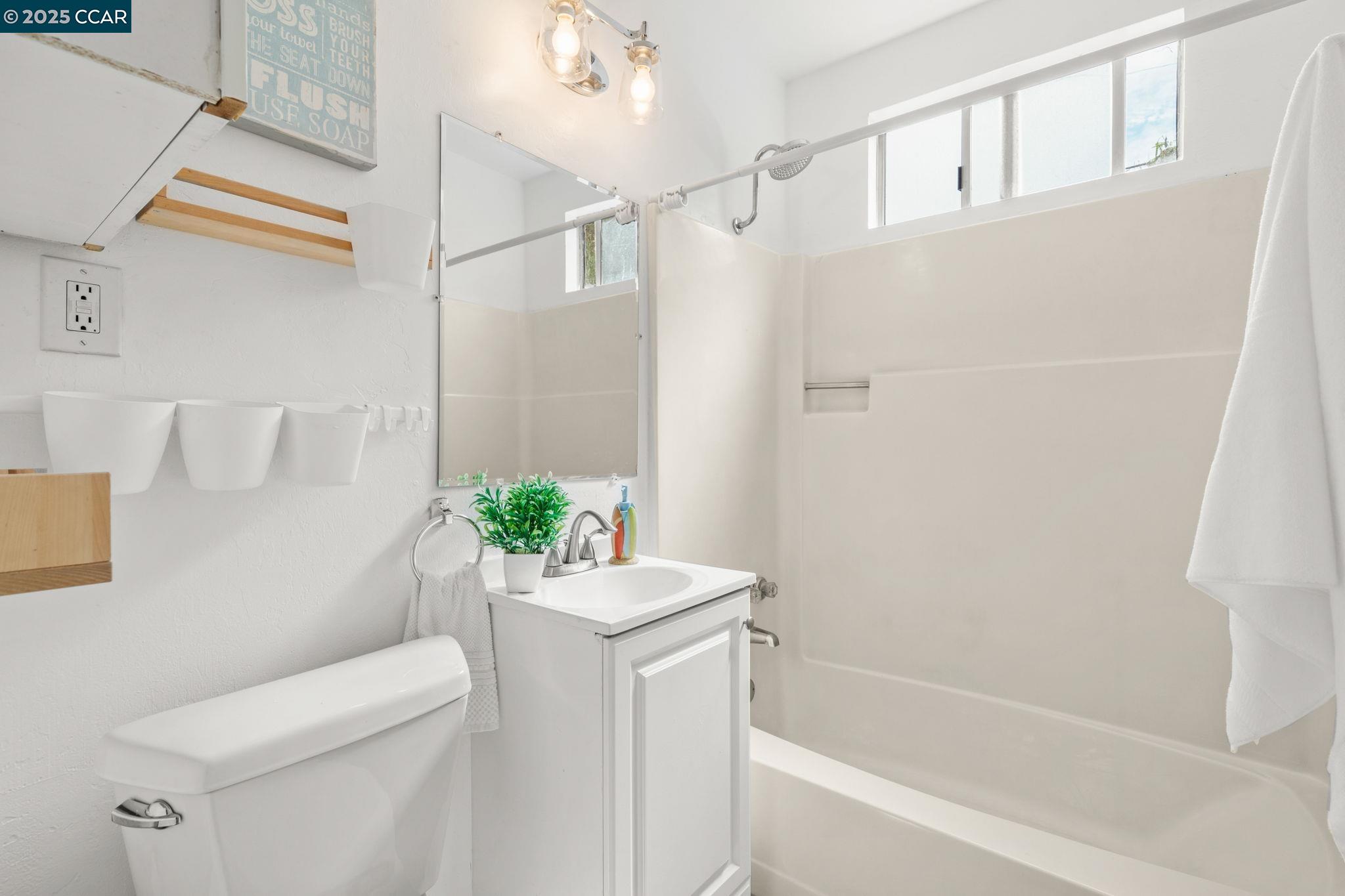 Detail Gallery Image 22 of 28 For 1168 Sherman St, Vallejo,  CA 94591 - 3 Beds | 1 Baths