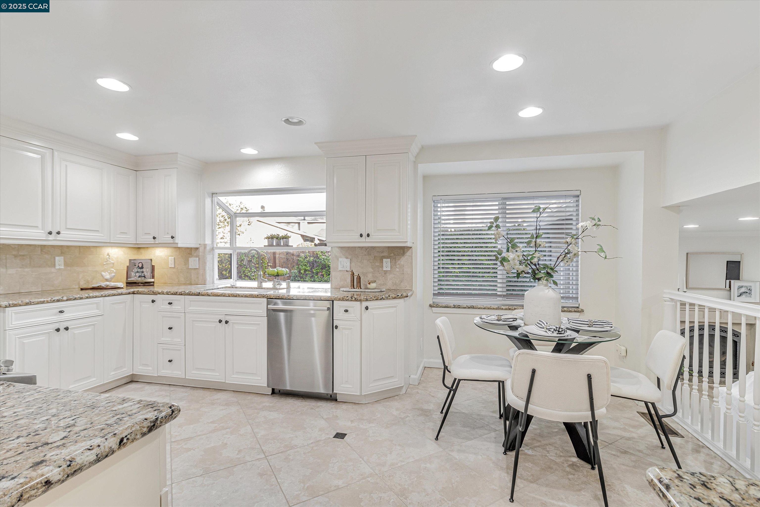 505 Lagos Ct
