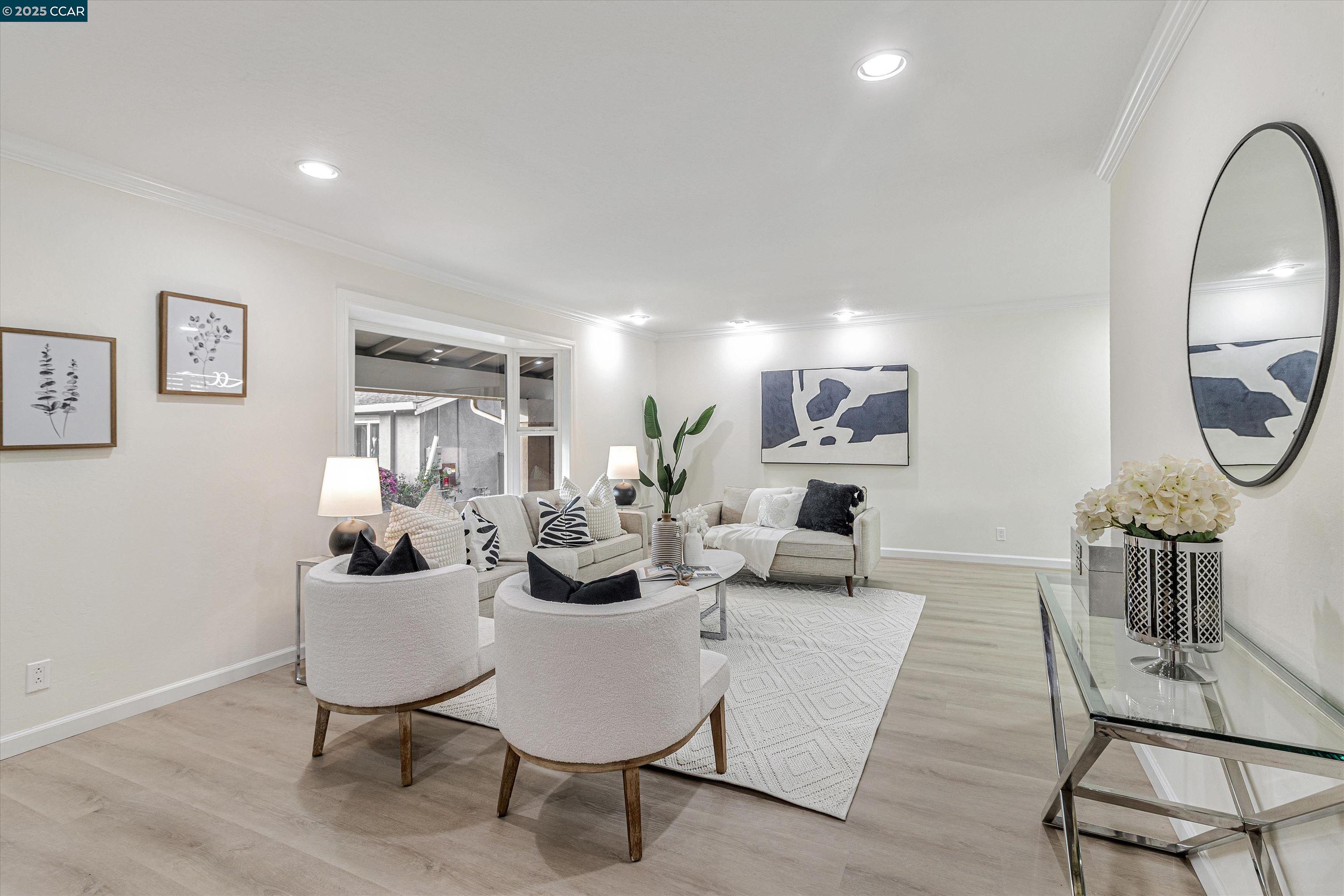 505 Lagos Ct